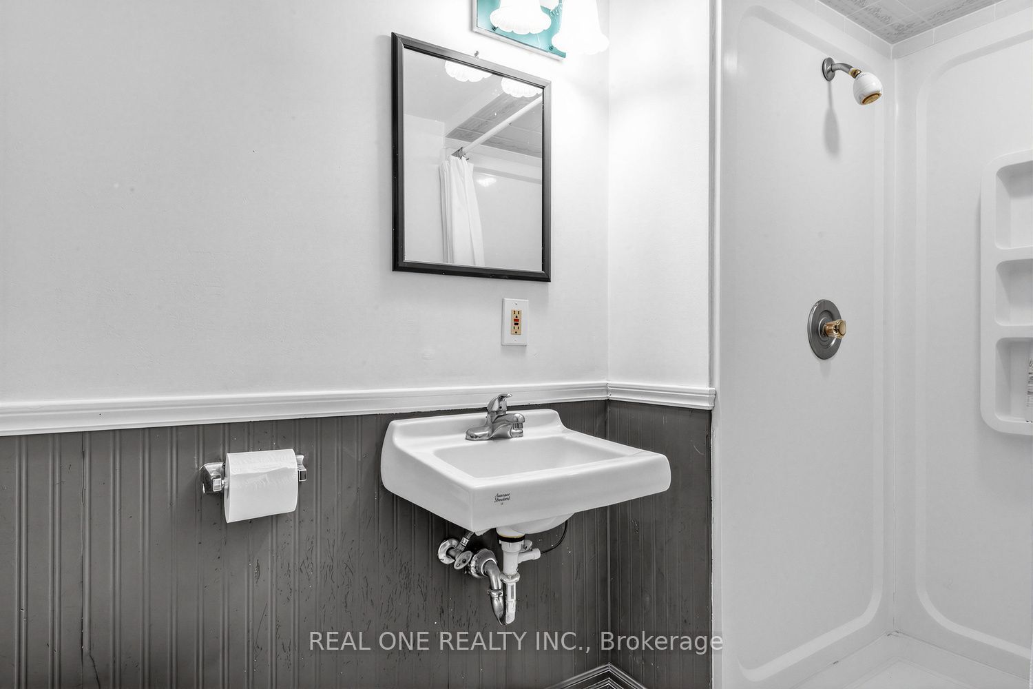 10 Devins Drive Property Photo 25