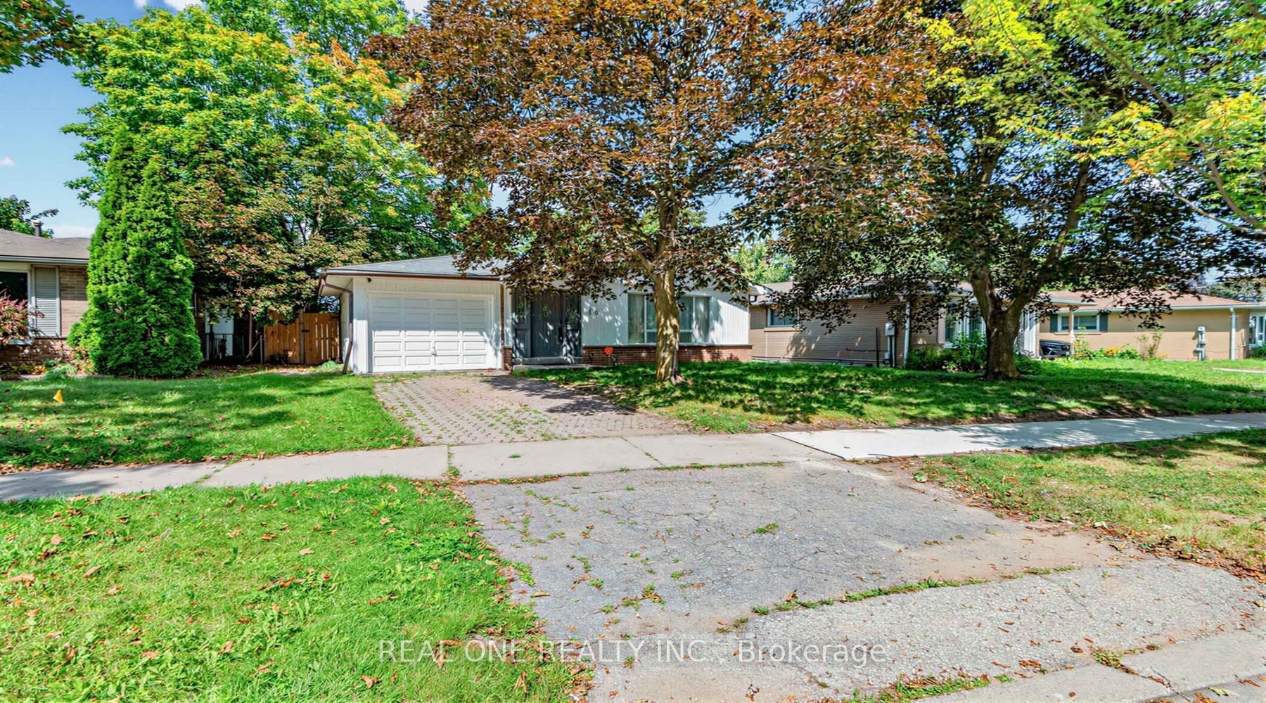 10 Devins Drive Property Photo 34