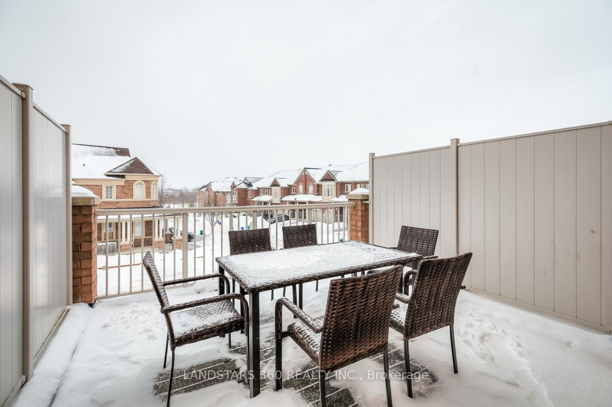9922 Mccowan Road Property Photo 12