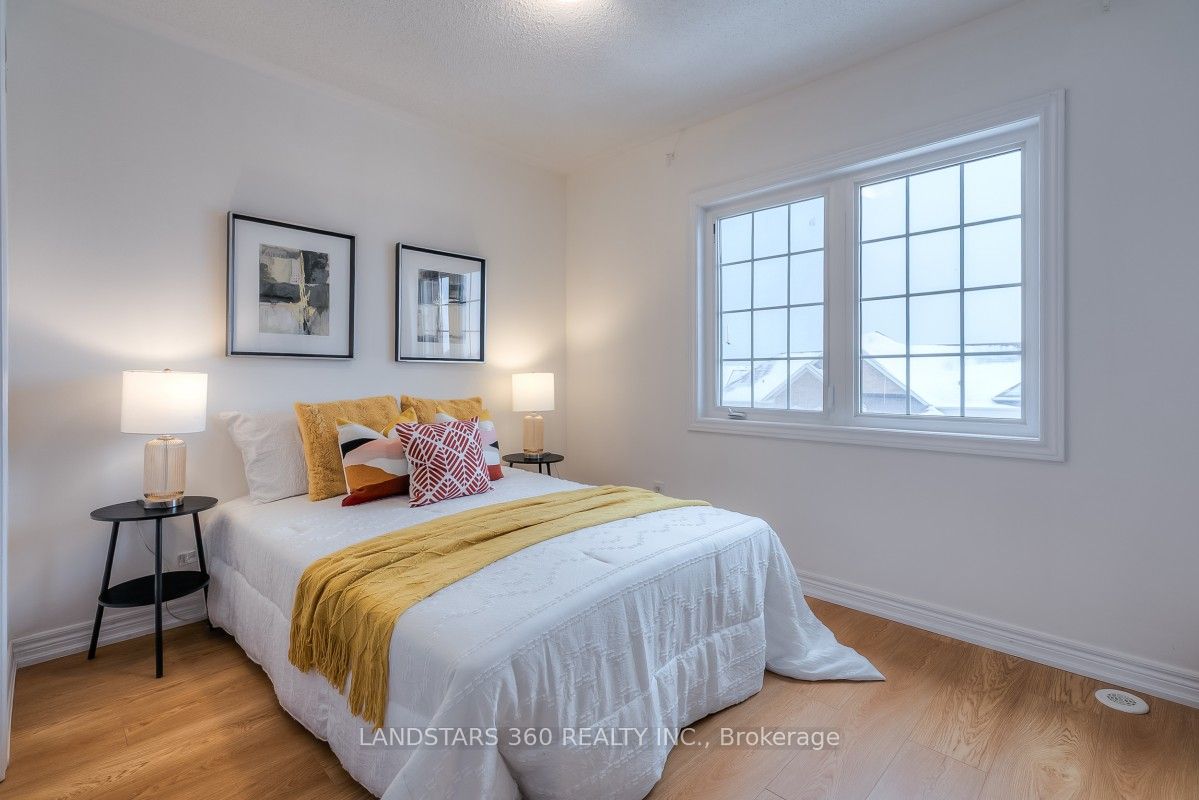 9922 Mccowan Road Property Photo 15