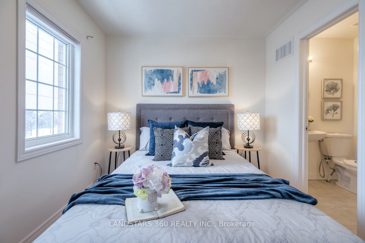 9922 Mccowan Road Property Photo 19