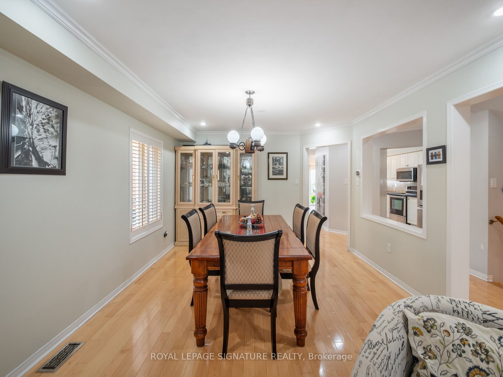 26 Tomscot Avenue Property Photo 6