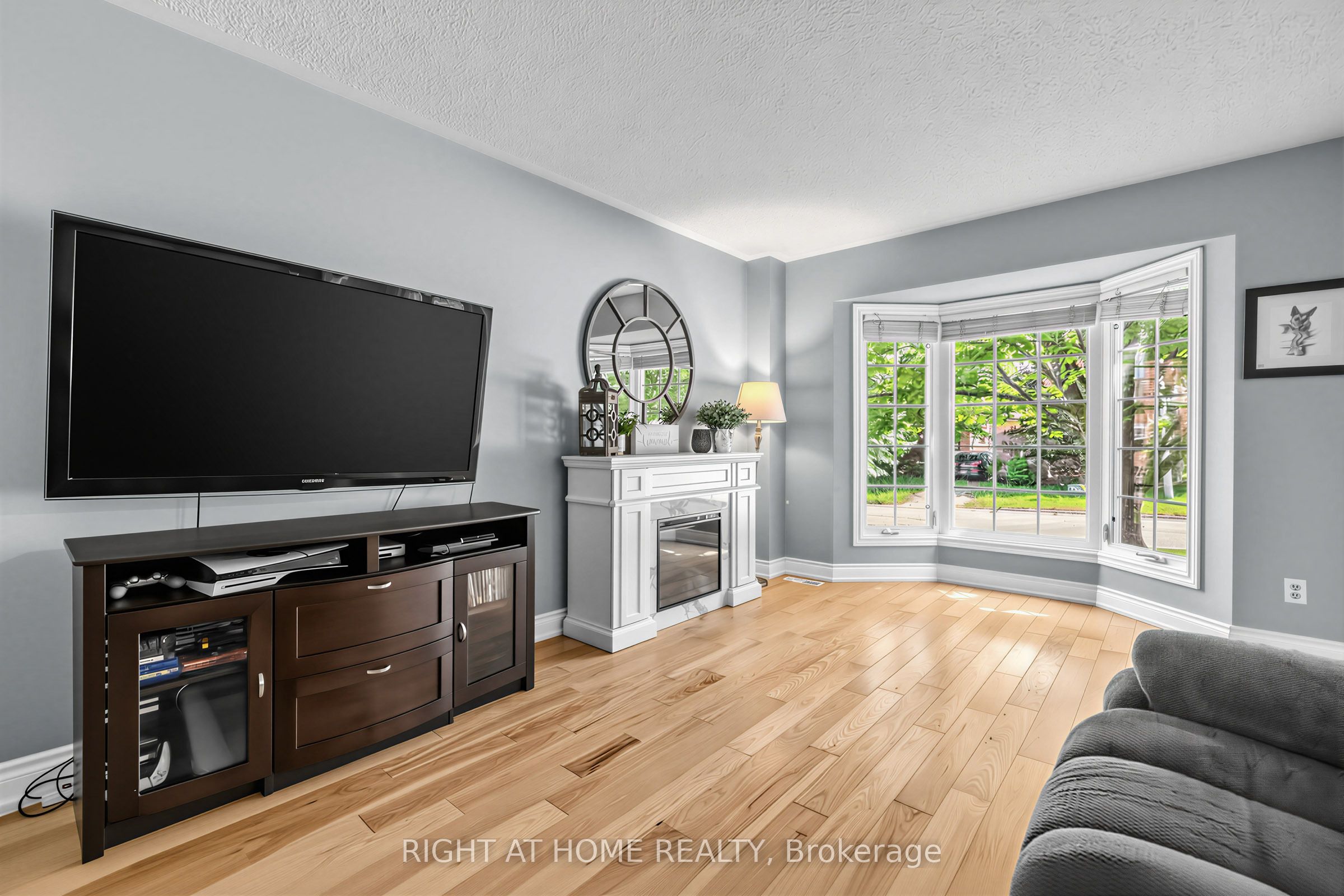 2114 Hughes Drive Property Photo 21