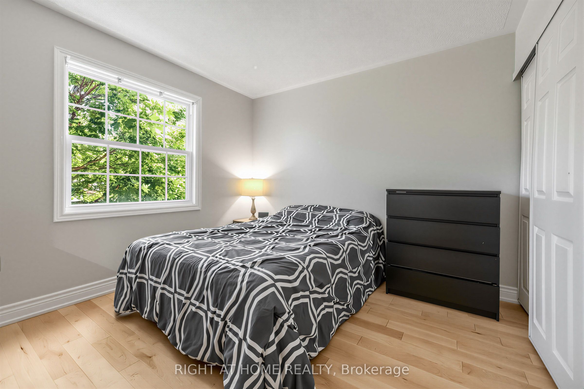 2114 Hughes Drive Property Photo 30