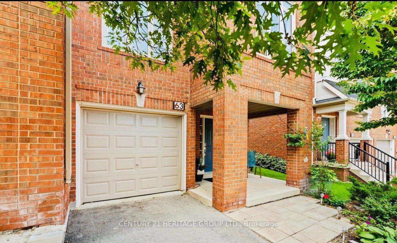 255 Shaftsbury Avenue 63 Property Photo 3