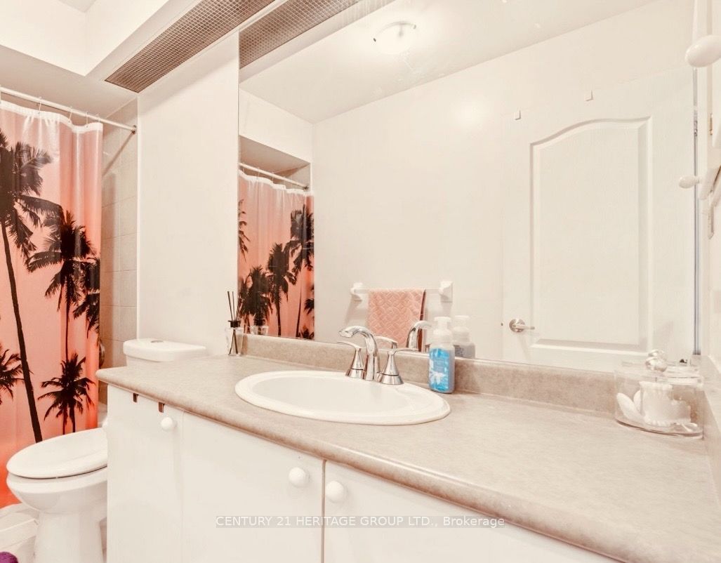 255 Shaftsbury Avenue 63 Property Photo 30