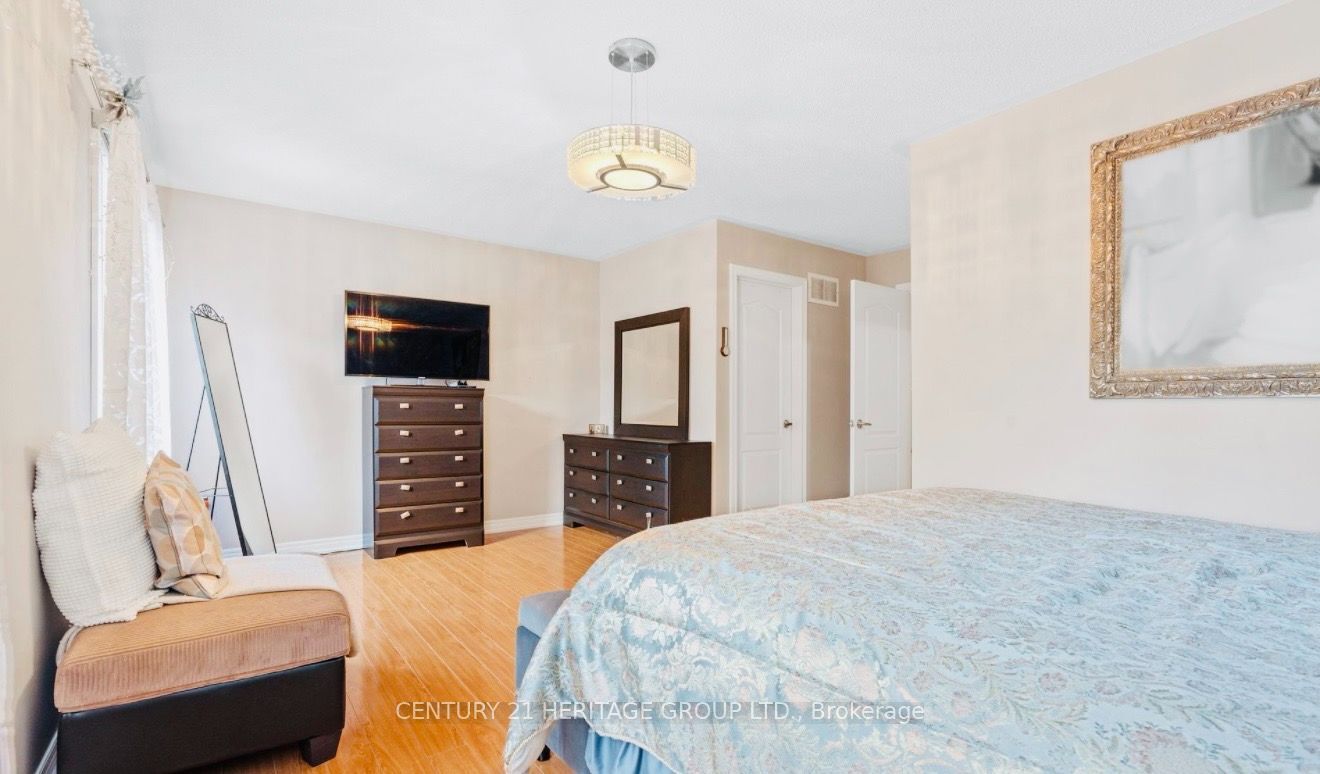 255 Shaftsbury Avenue 63 Property Photo 33