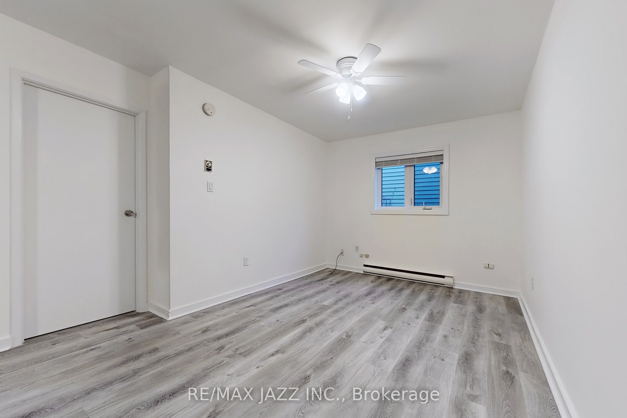 6258 Main Street B Property Photo 6