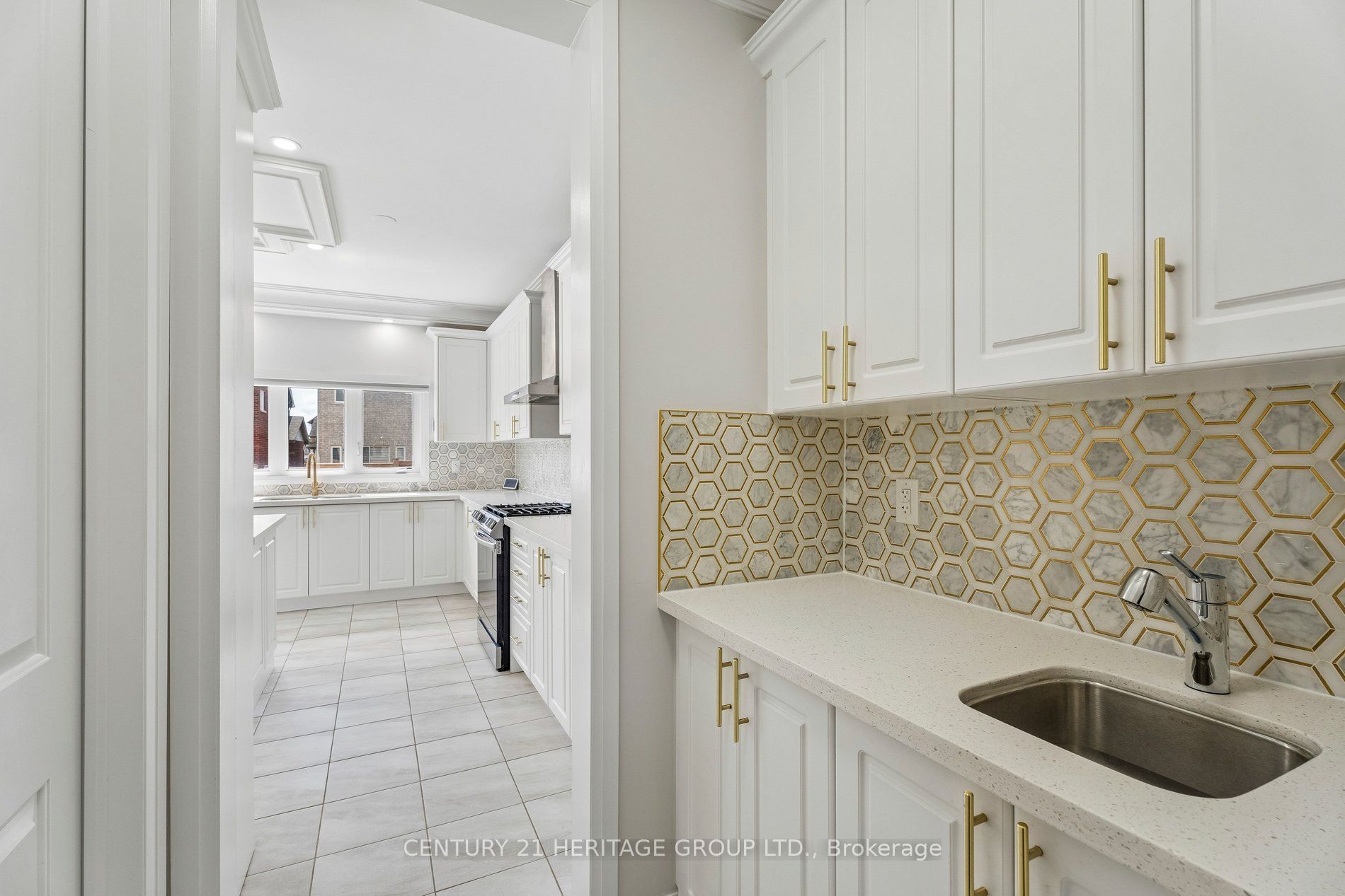 1466 Broderick Street Property Photo 16
