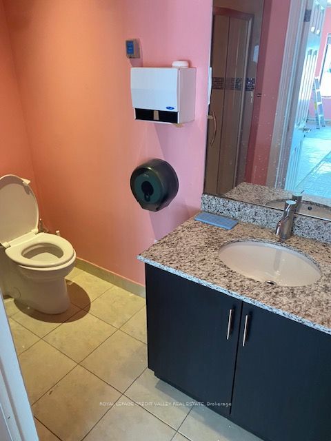 50 Lockridge Avenue 8 Property Photo 7