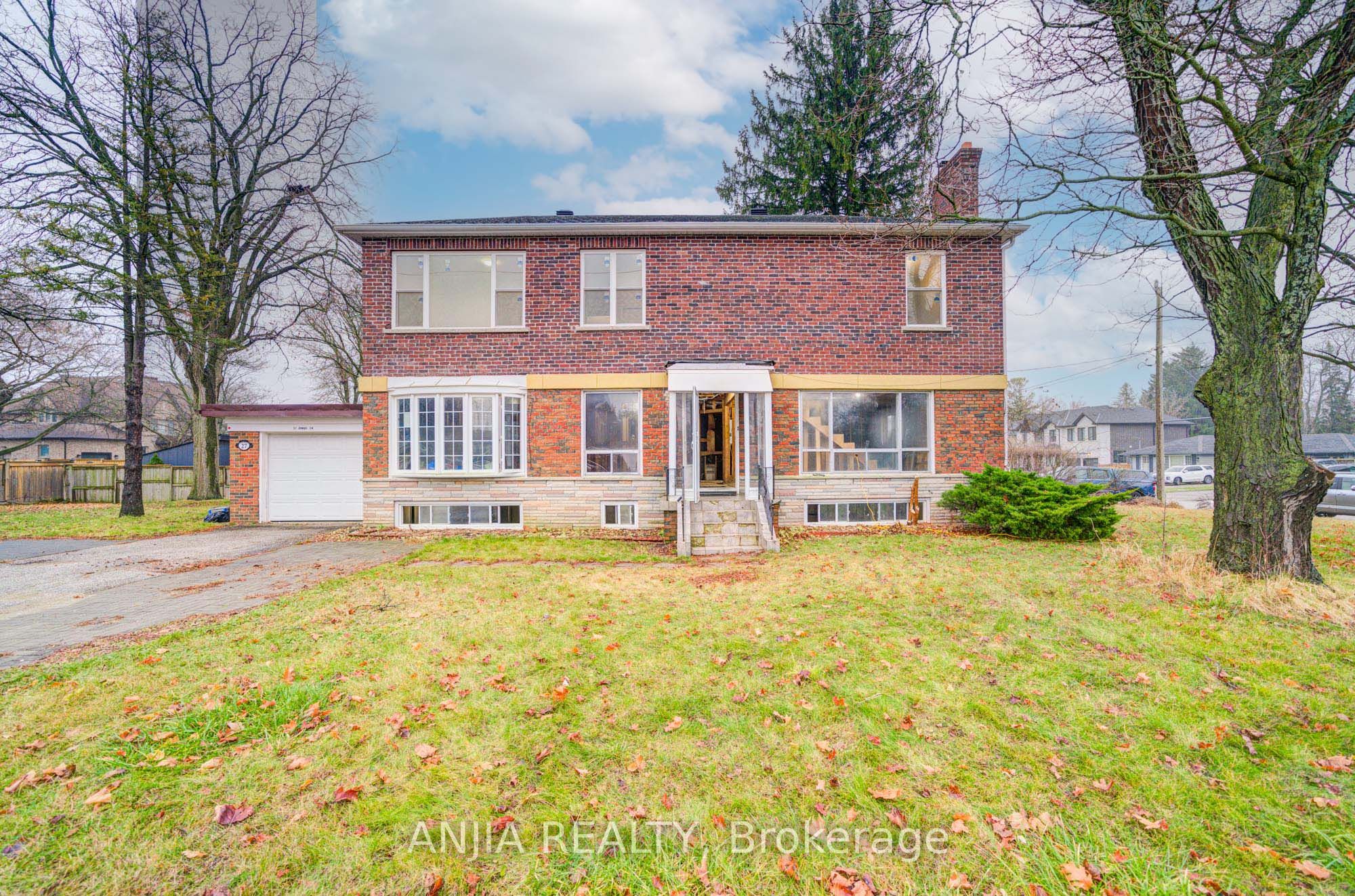 27 Jonquil Crescent Property Photo 1