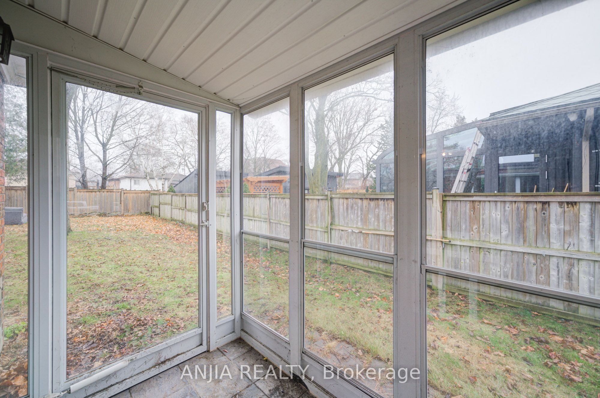 27 Jonquil Crescent Property Photo 3