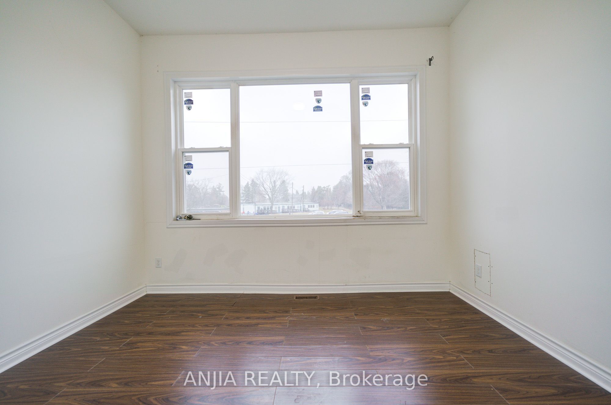 27 Jonquil Crescent Property Photo 11