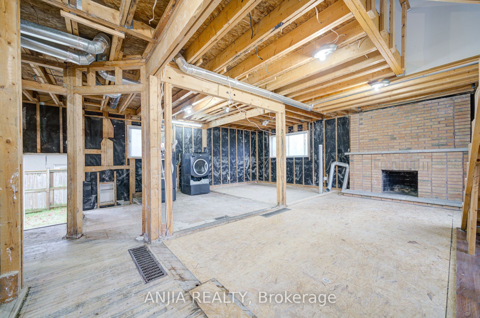 27 Jonquil Crescent Property Photo 14