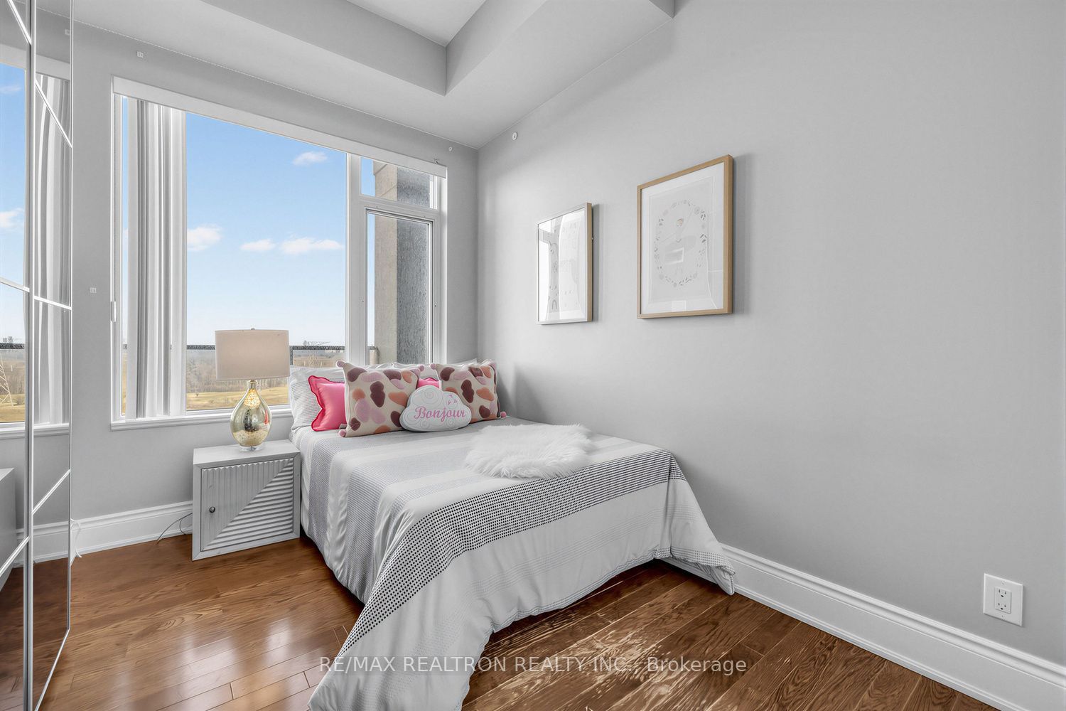 253 South Park Road Ph# 2 Property Photo 21
