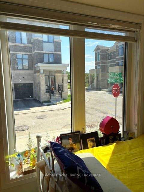 64 Seine Lane E Property Photo 37