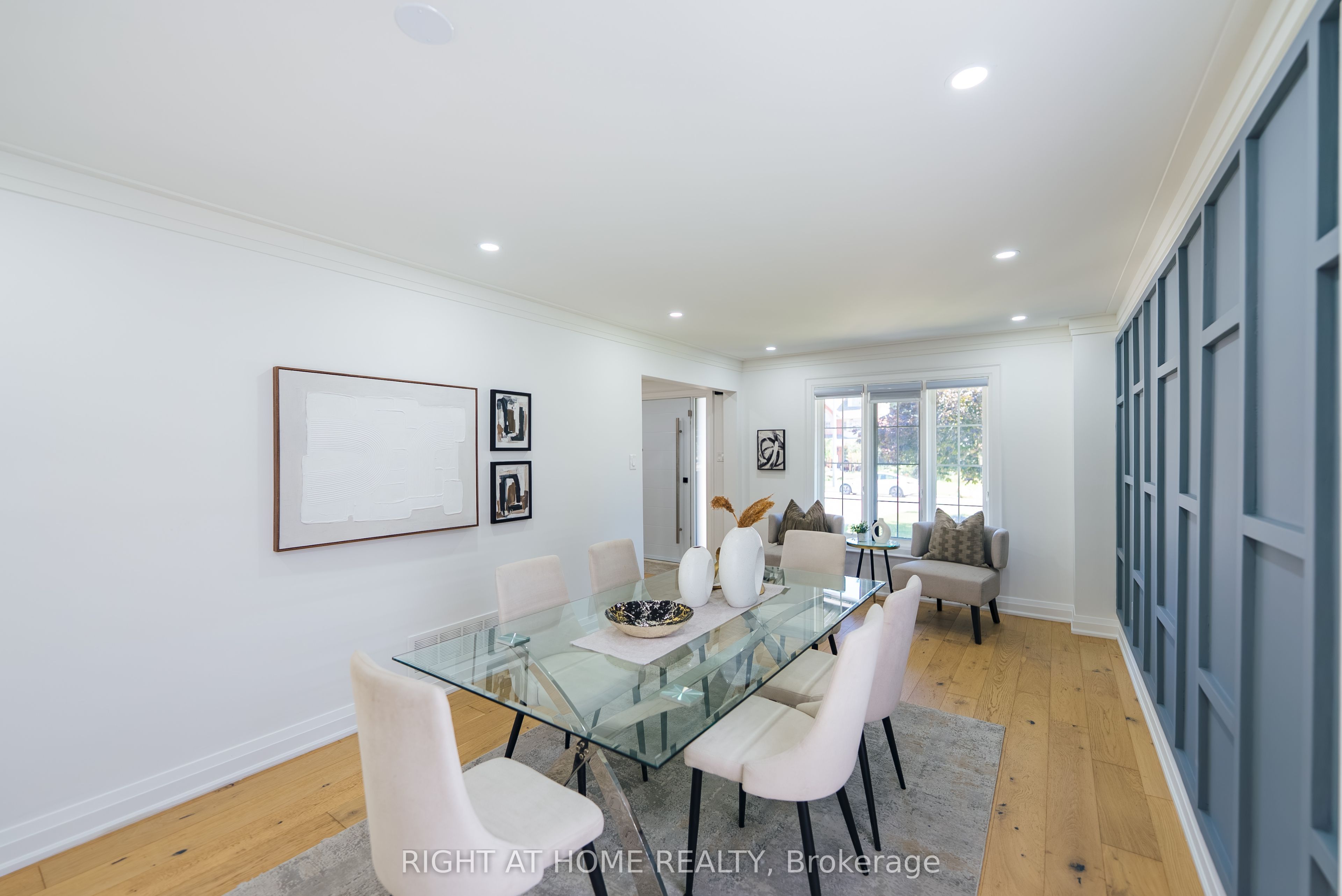 2266 Taylorwoods Boulevard Property Photo 12