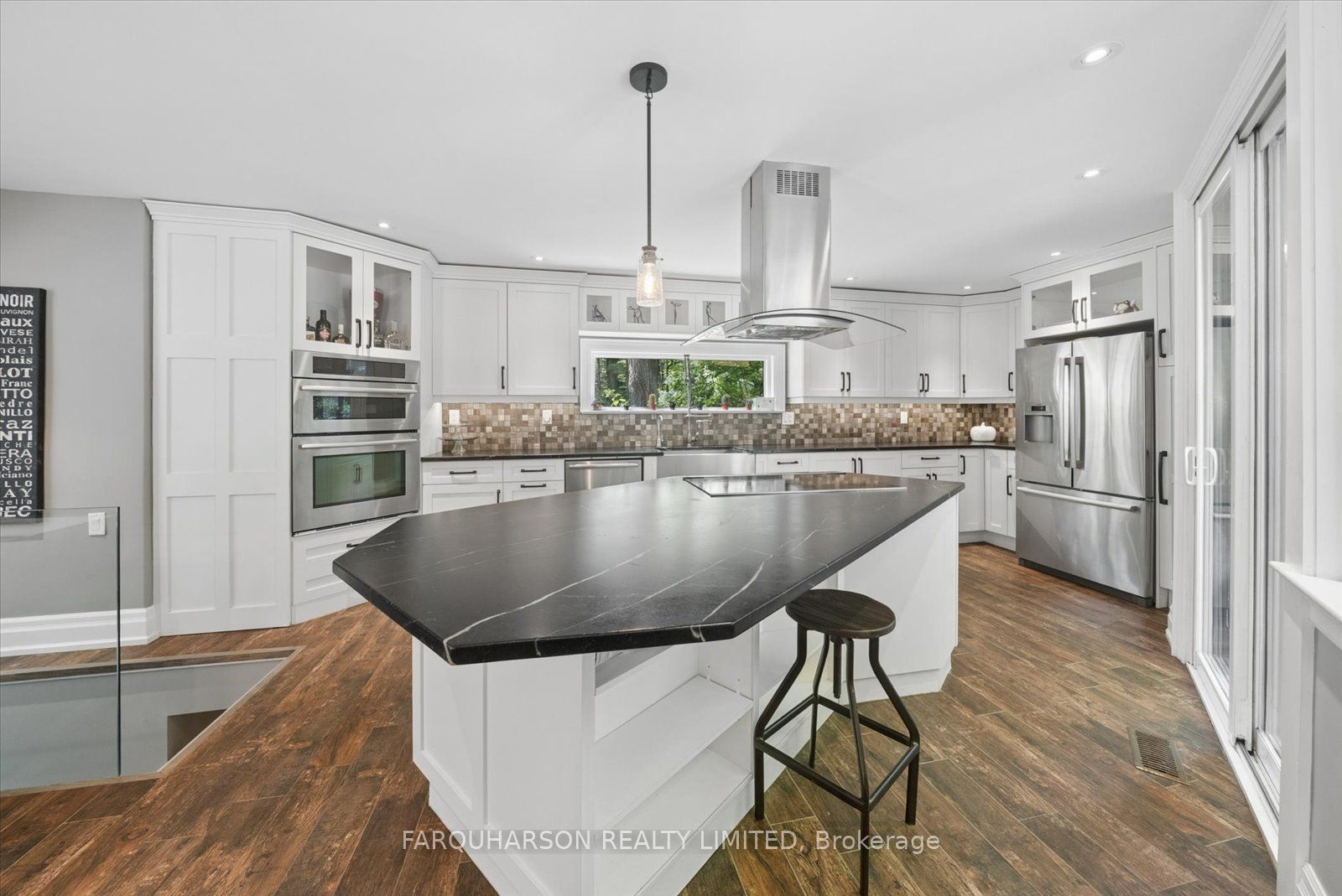 16699 Ninth Line Property Photo 10