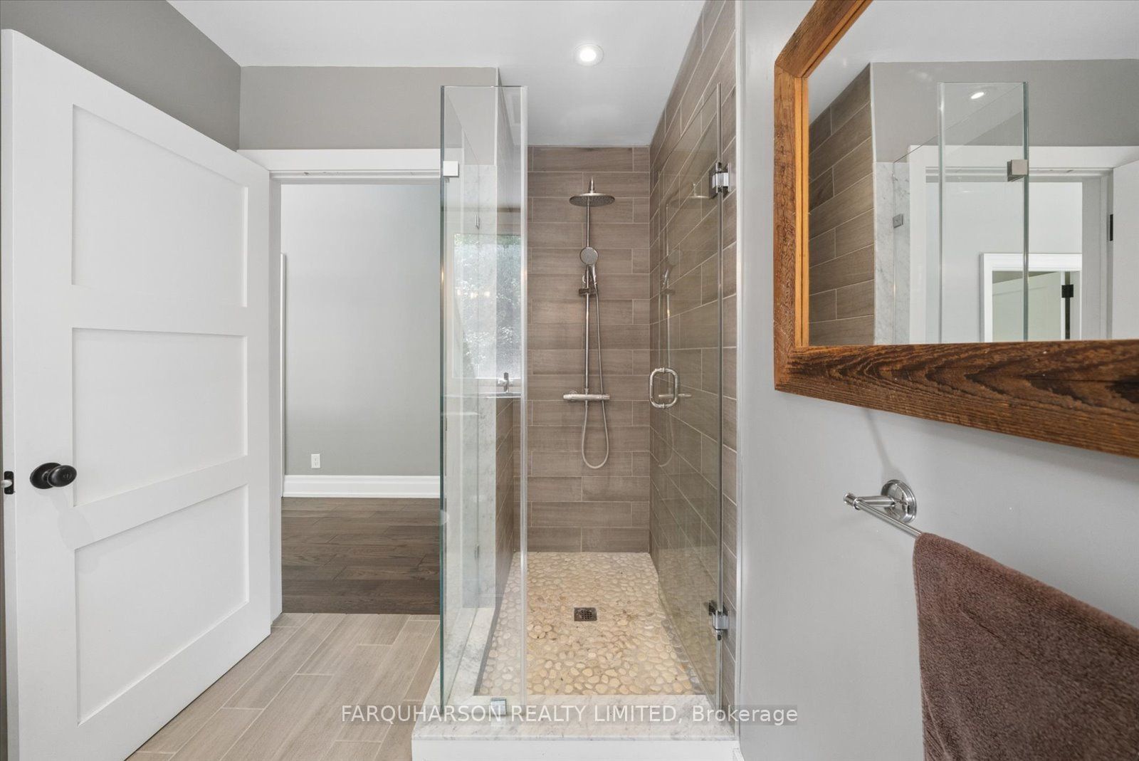 16699 Ninth Line Property Photo 16