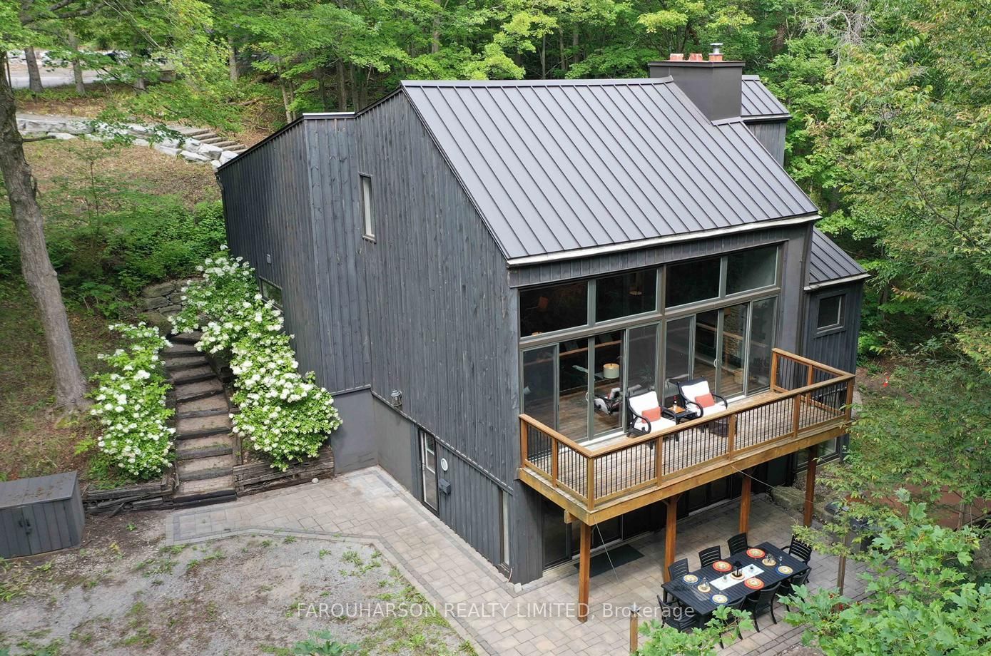 16699 Ninth Line Property Photo 22