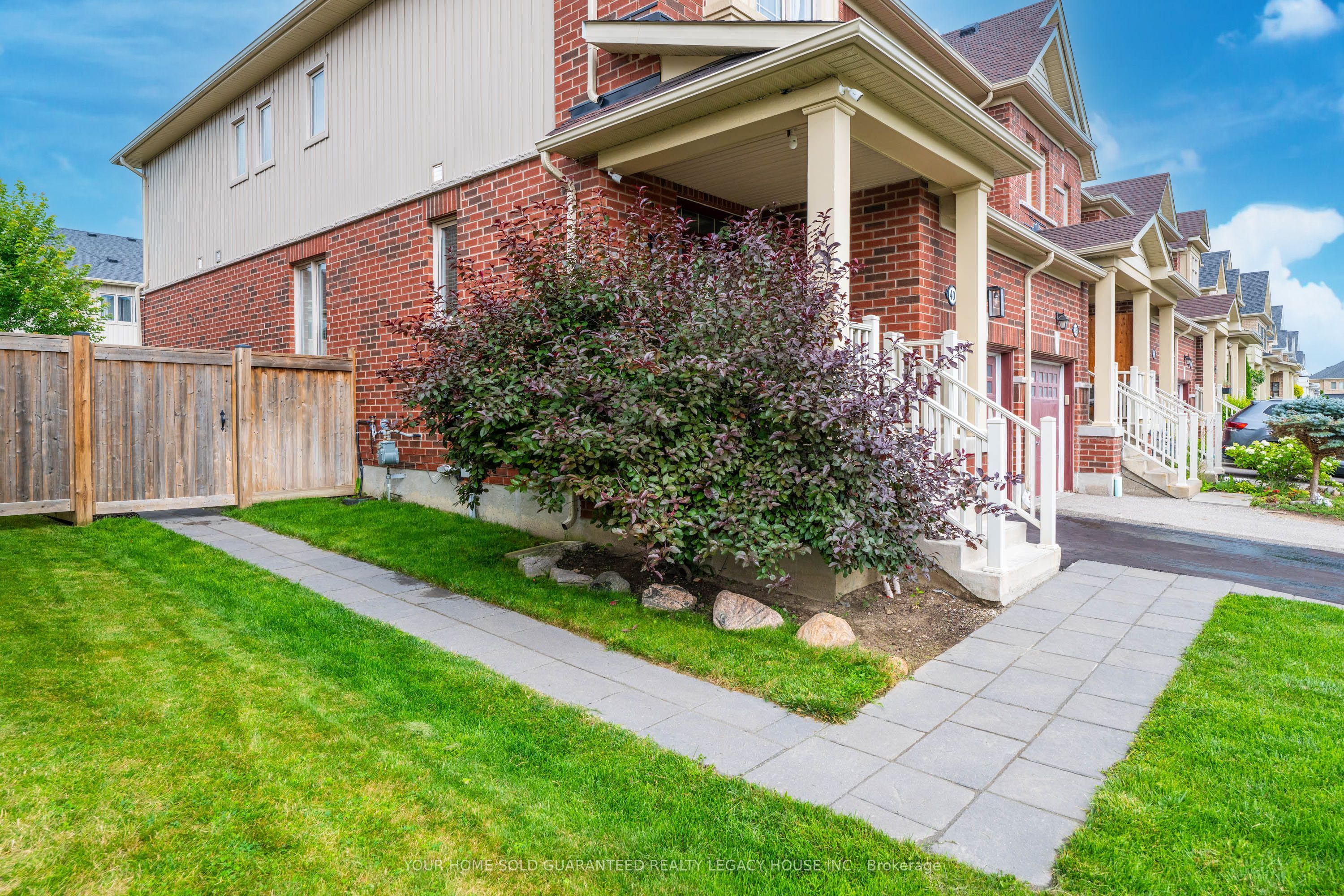 40 Weaver Terrace Property Photo 26