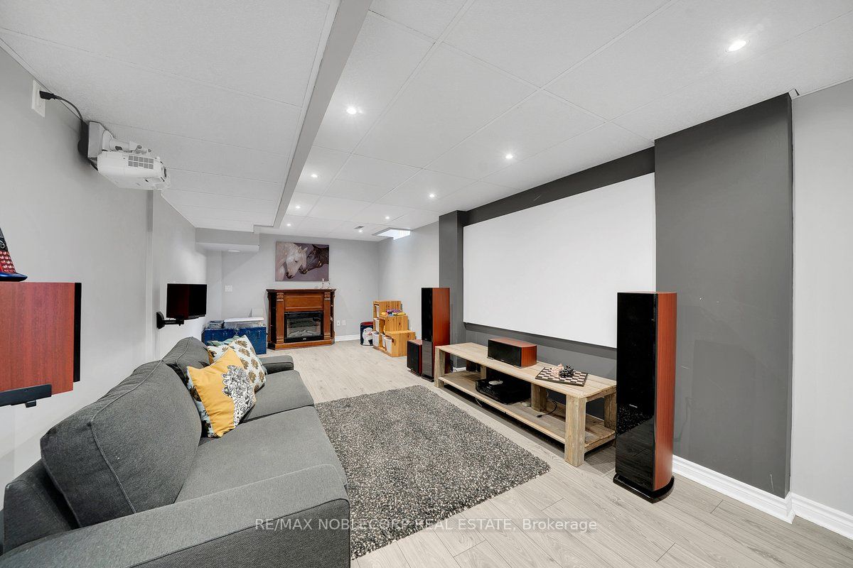 3 Castlehill Road Property Photo 35