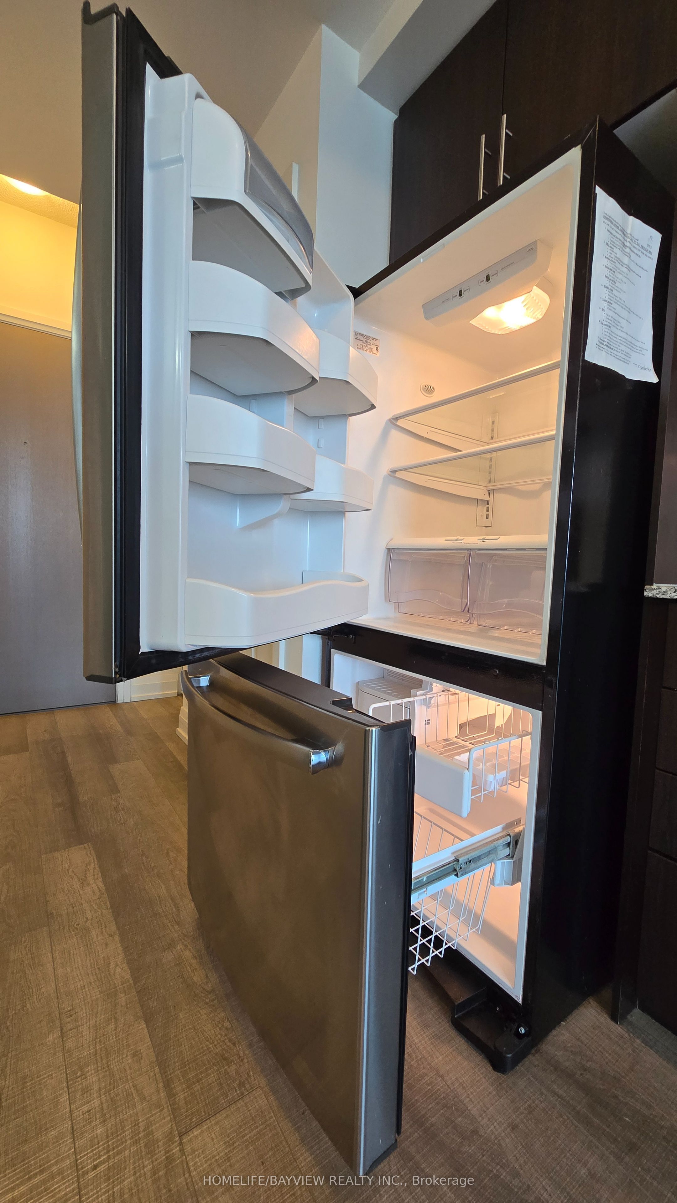 7165 Yonge Street 2403 Property Photo 14