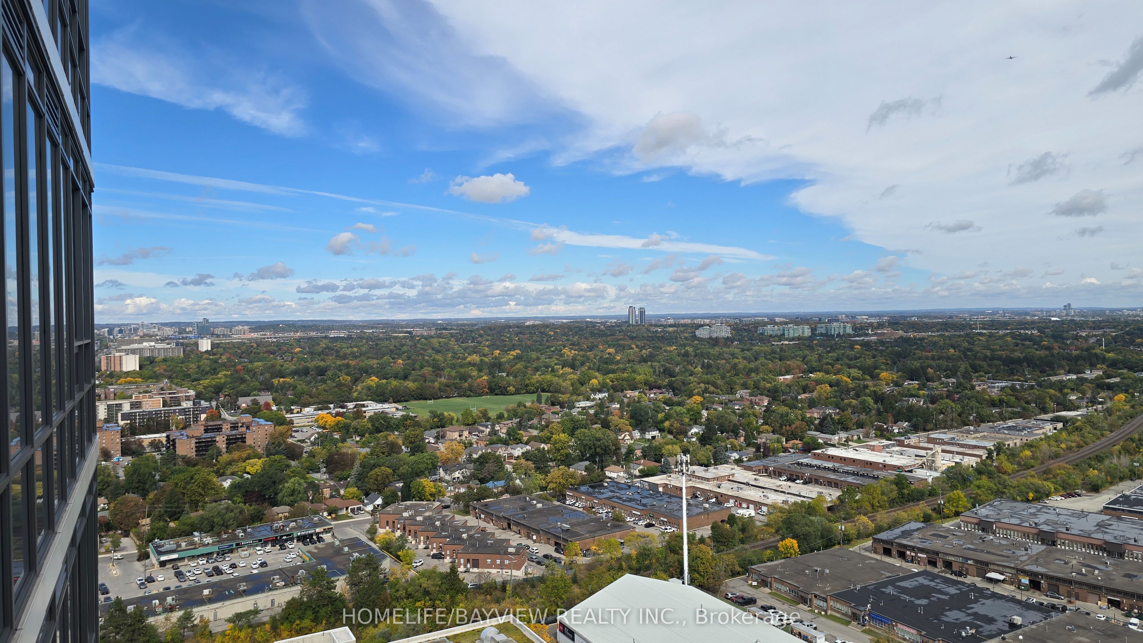 7165 Yonge Street 2403 Property Photo 43