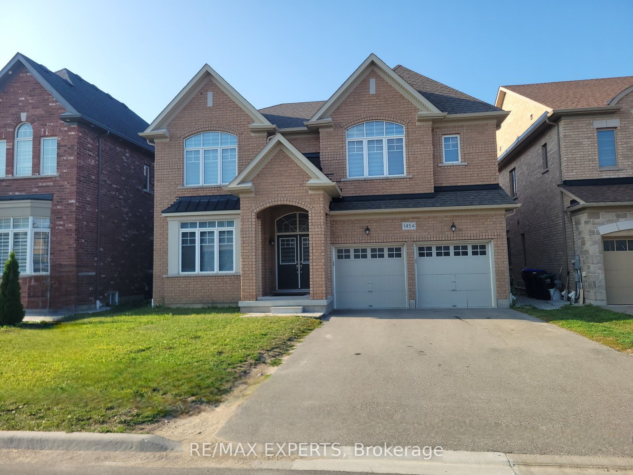1454 Tomkins Road Property Photo 2