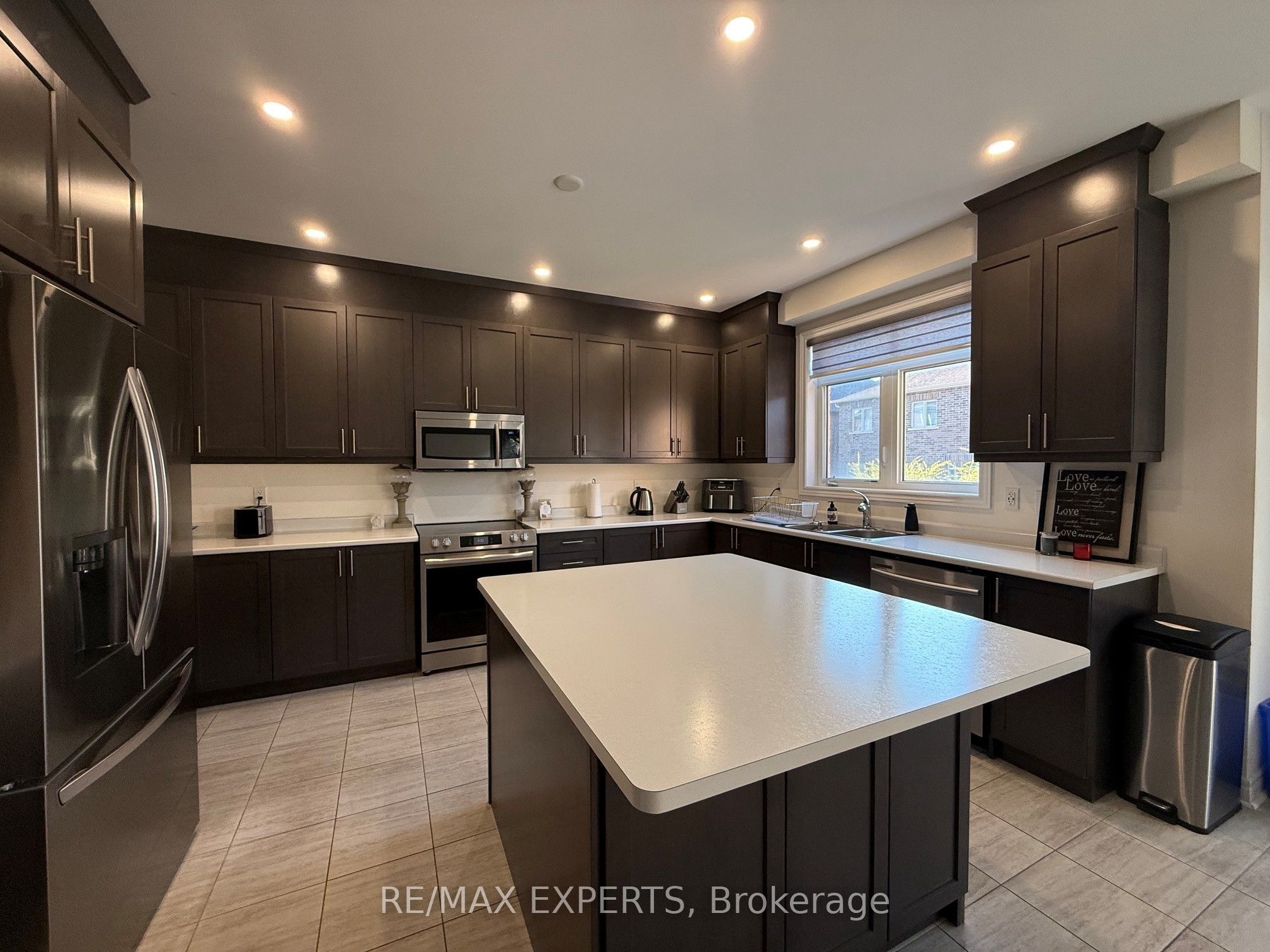 1454 Tomkins Road Property Photo 6