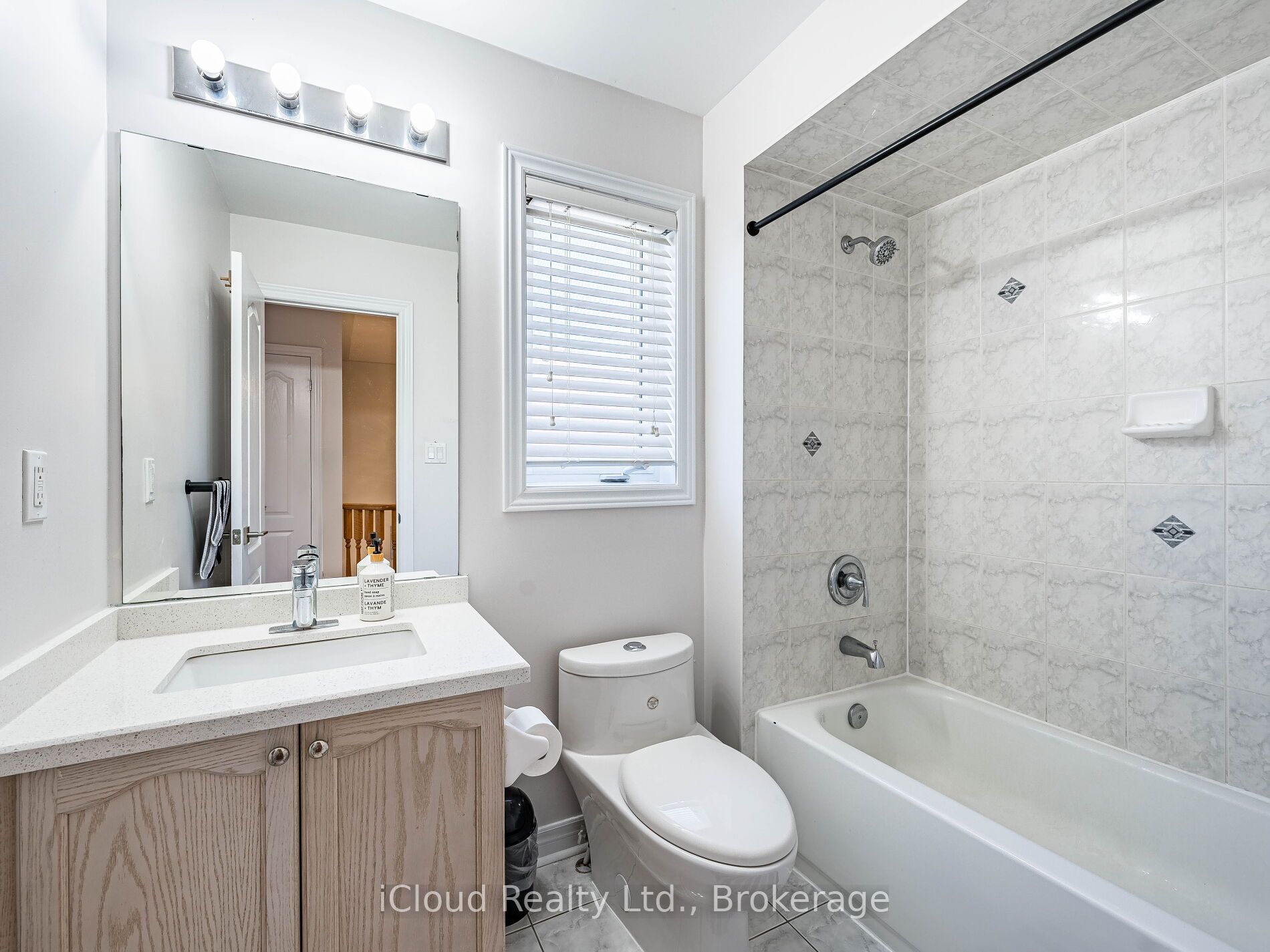 11 Davos Road Property Photo 14