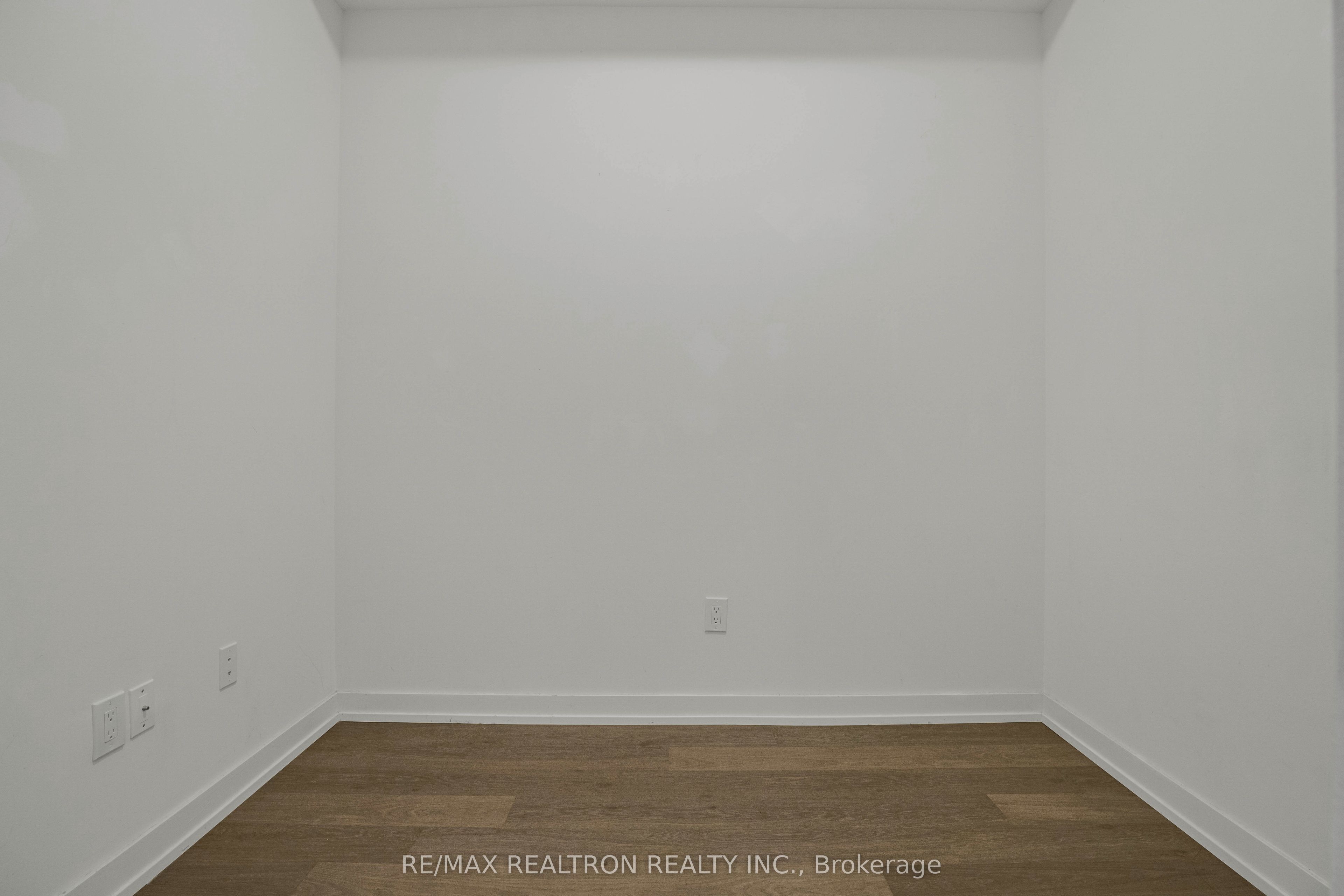 555 William Graham Drive Ph446 Property Photo 22