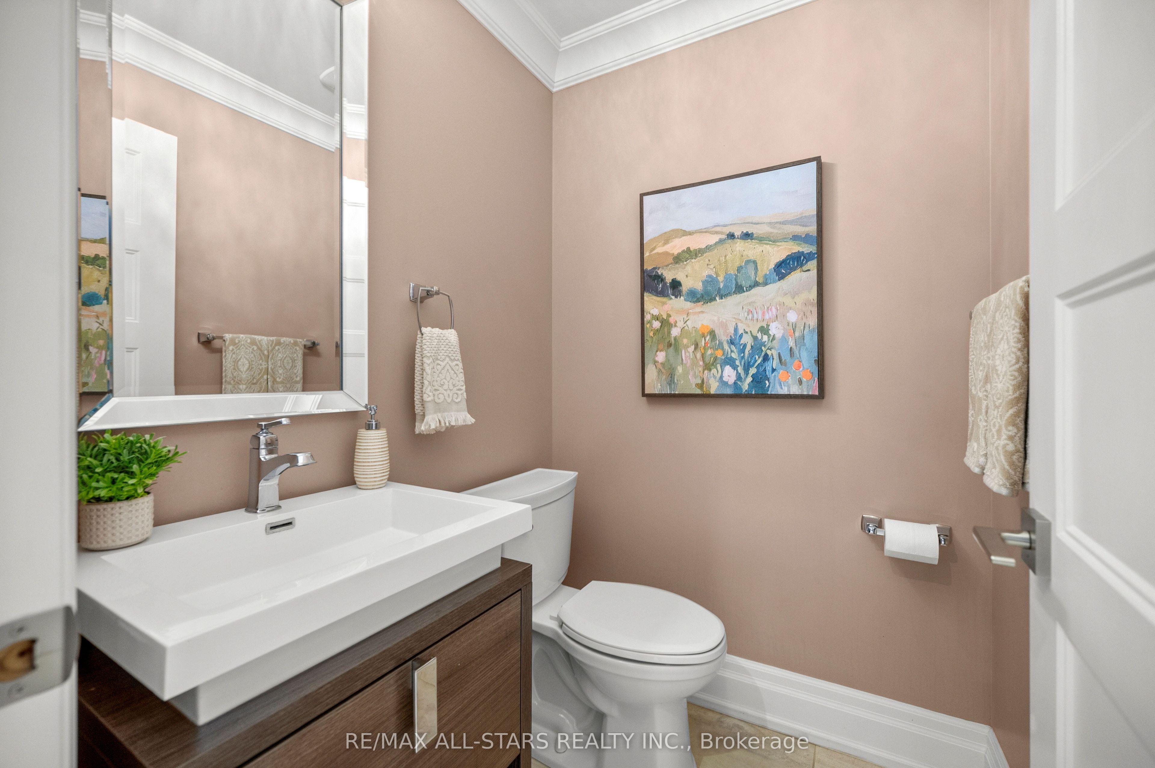 139 Rhodes Circle Property Photo 6