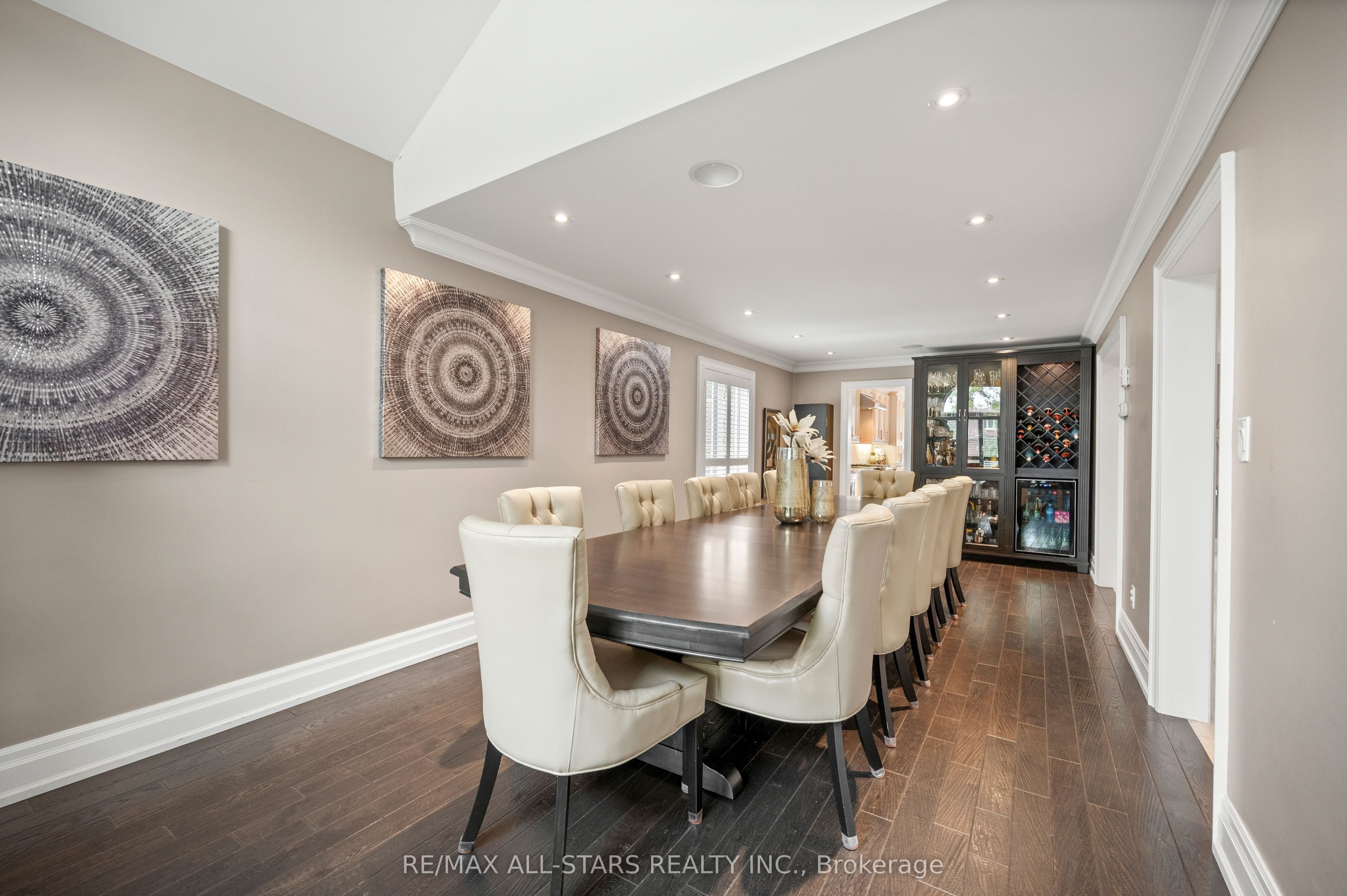 139 Rhodes Circle Property Photo 16
