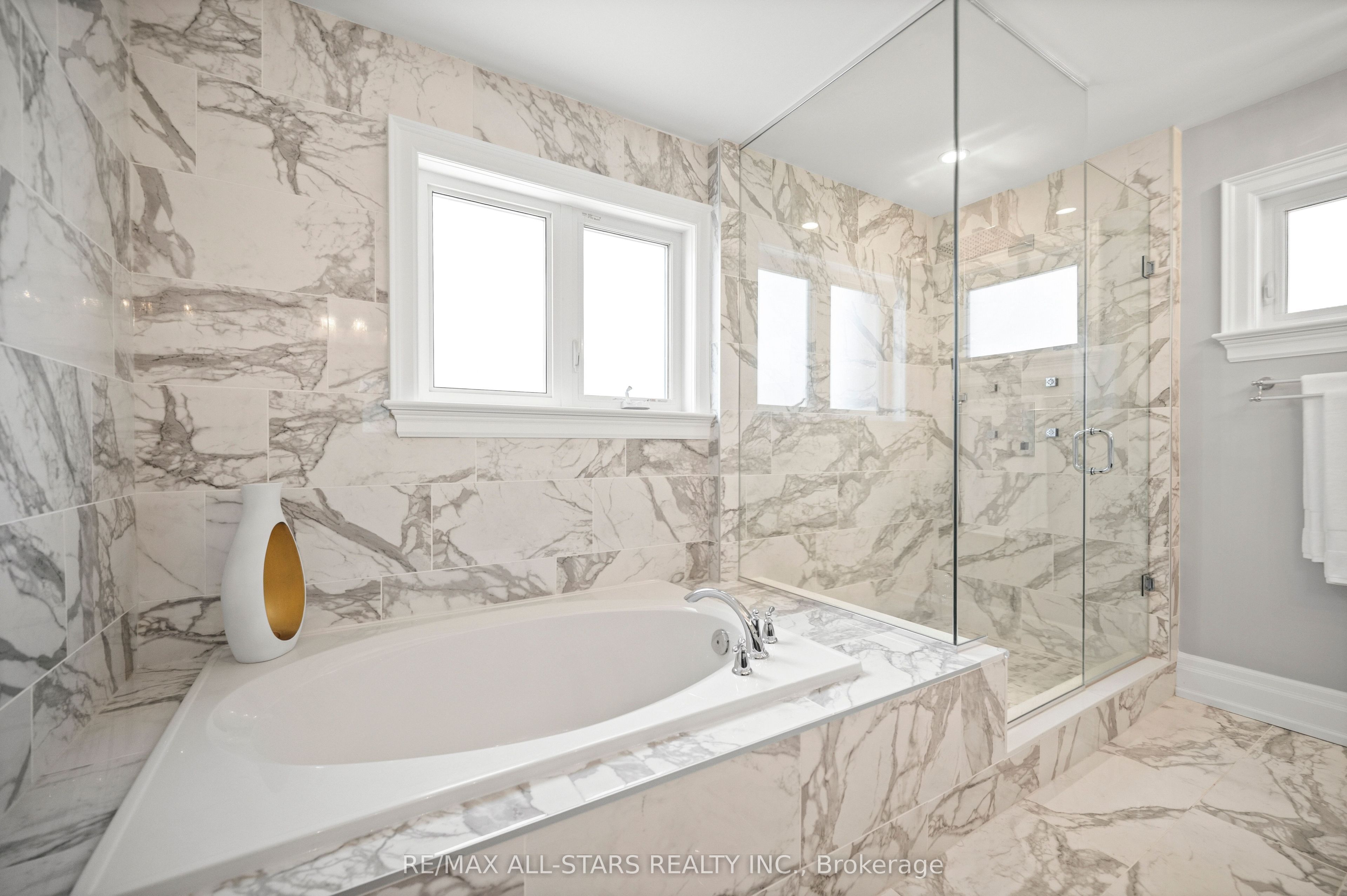 139 Rhodes Circle Property Photo 27