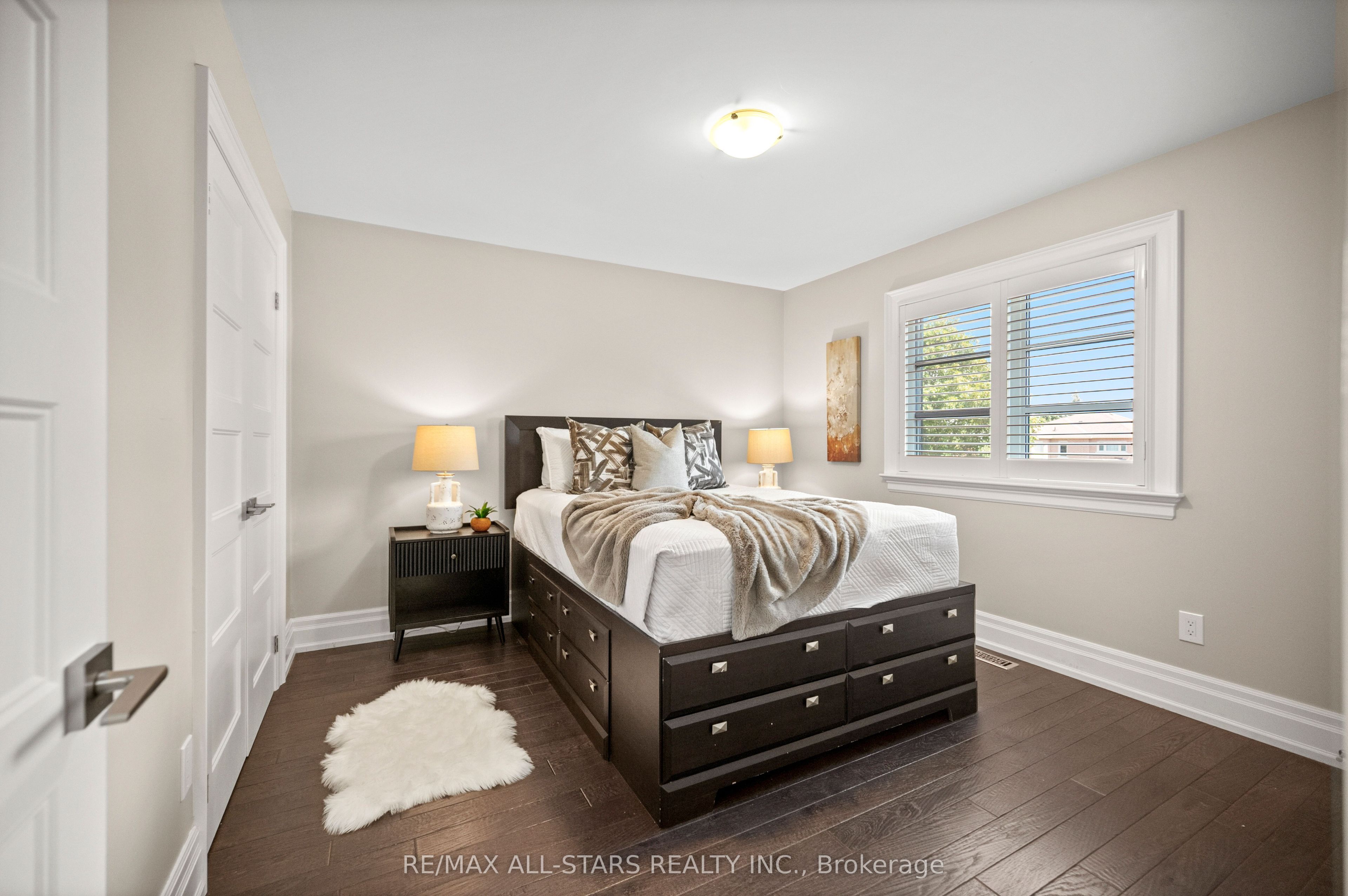 139 Rhodes Circle Property Photo 28
