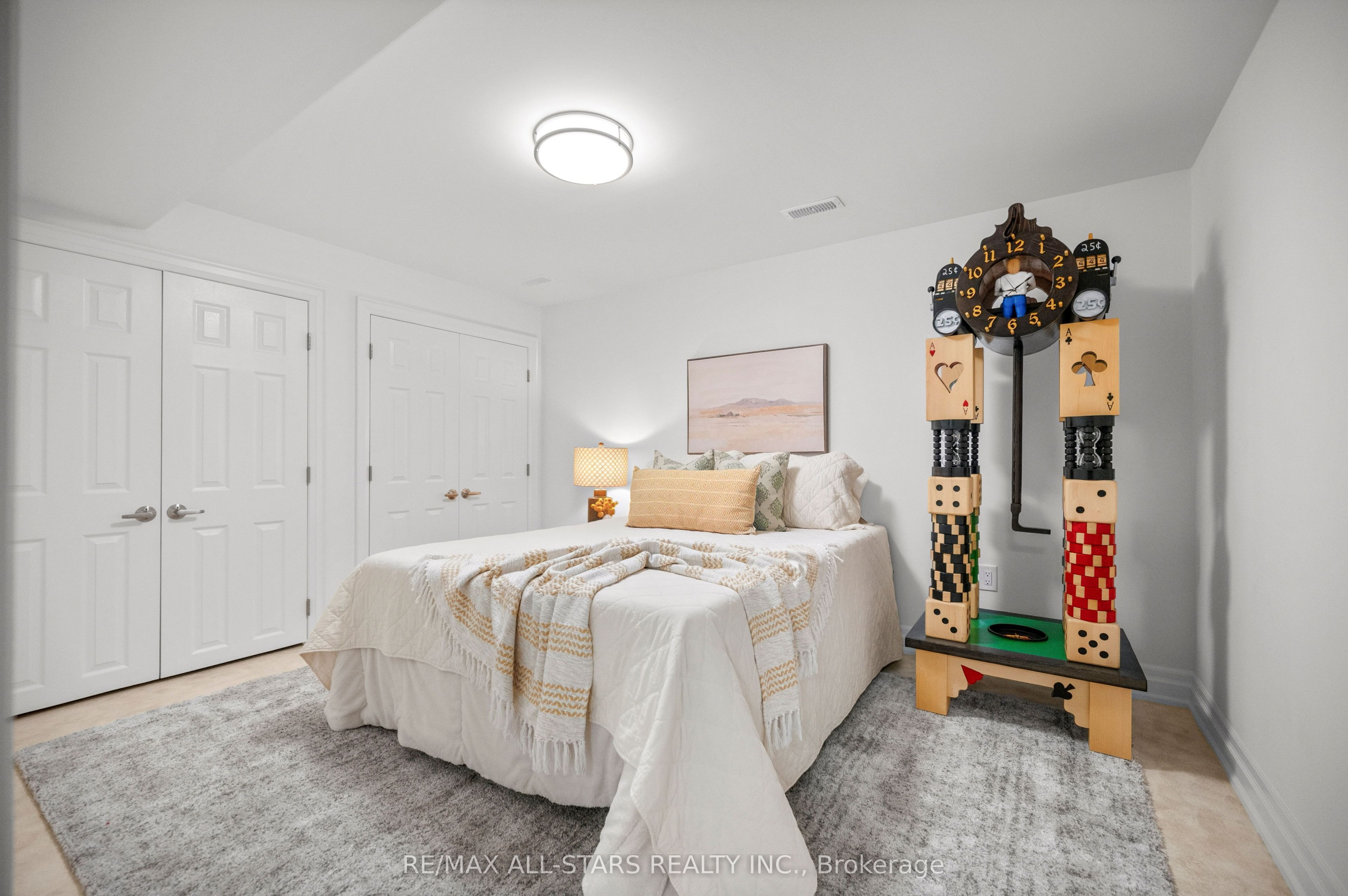 139 Rhodes Circle Property Photo 36