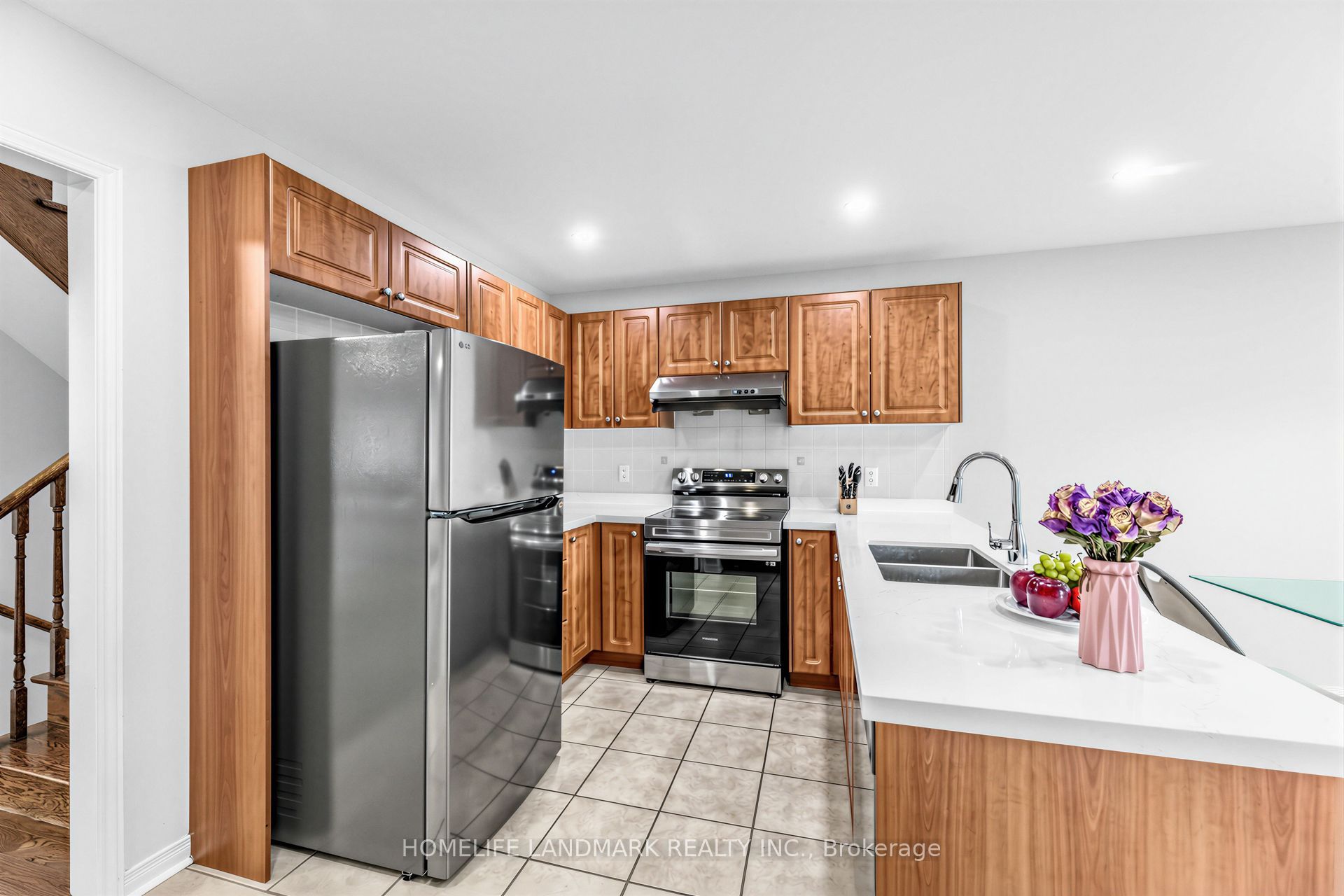 86 Laurier Avenue Property Photo 10