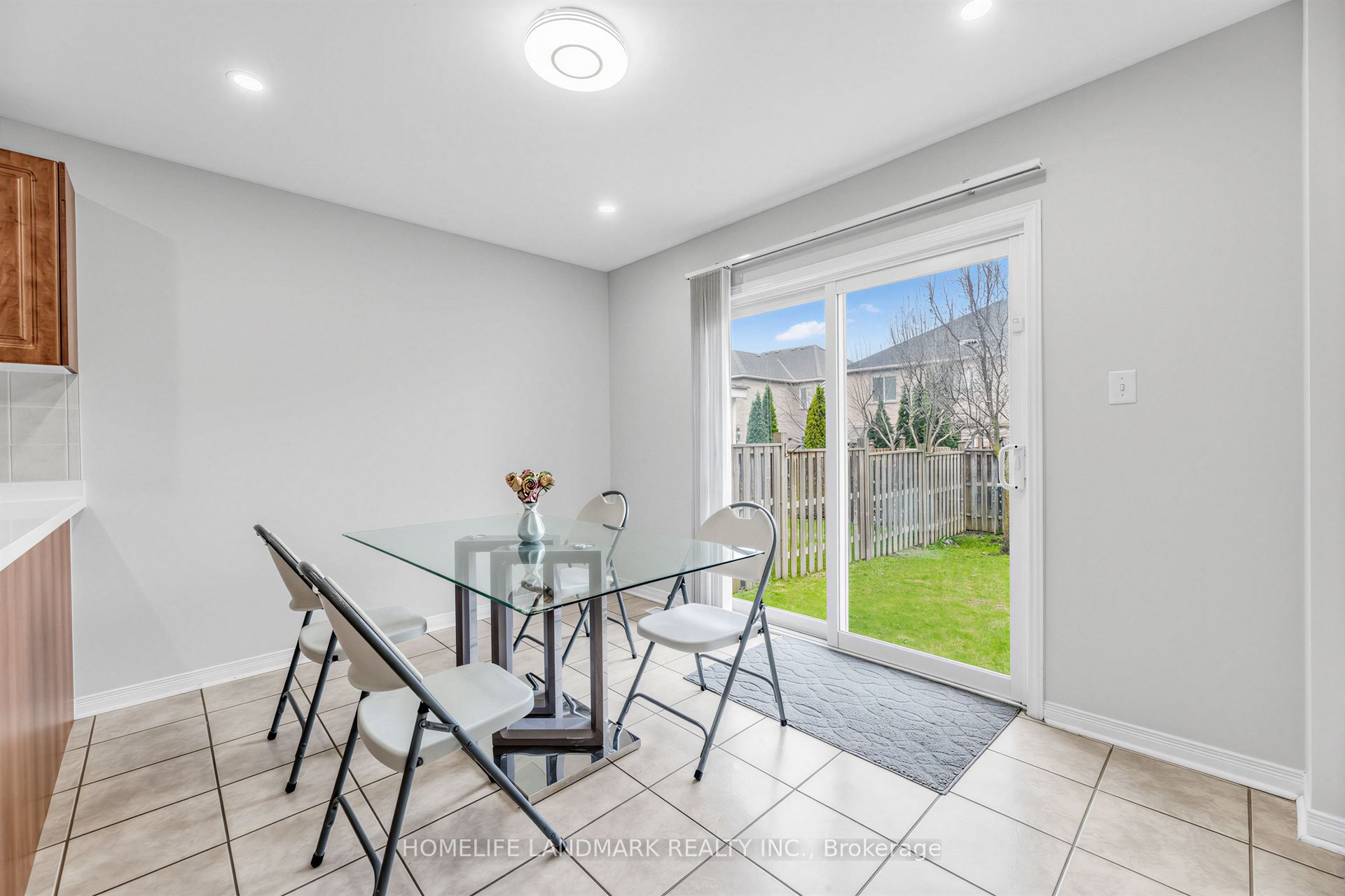 86 Laurier Avenue Property Photo 15