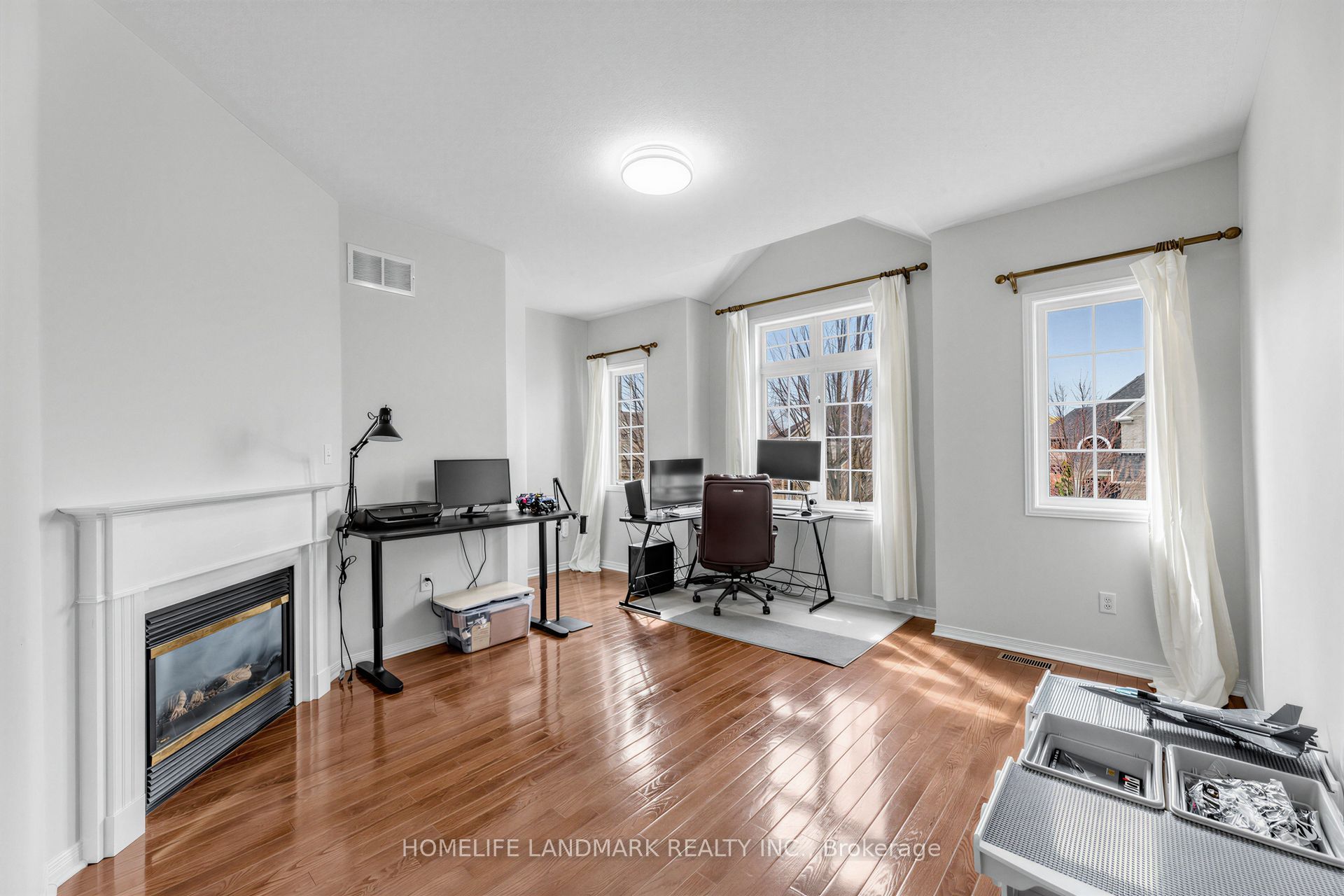 86 Laurier Avenue Property Photo 17