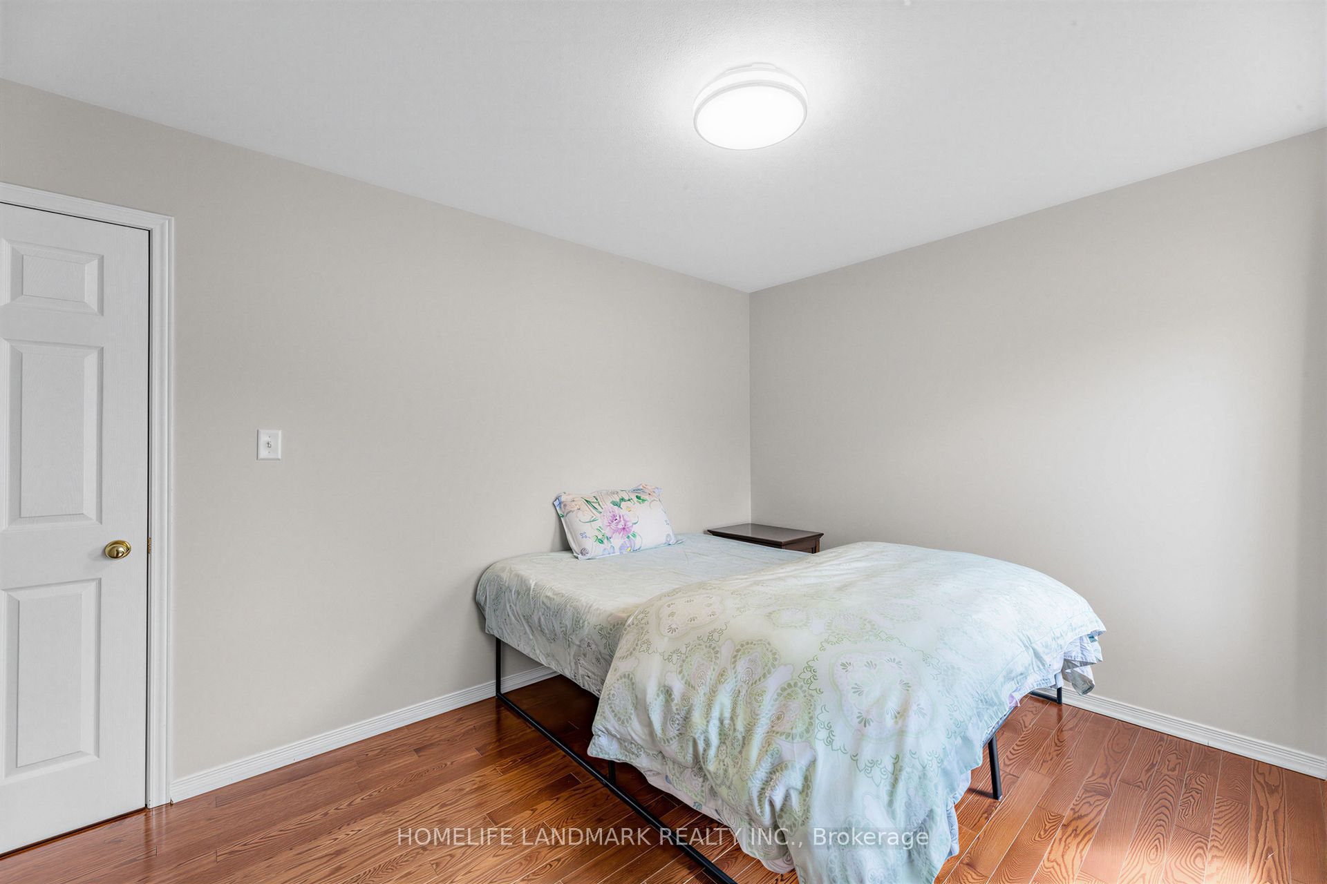 86 Laurier Avenue Property Photo 27