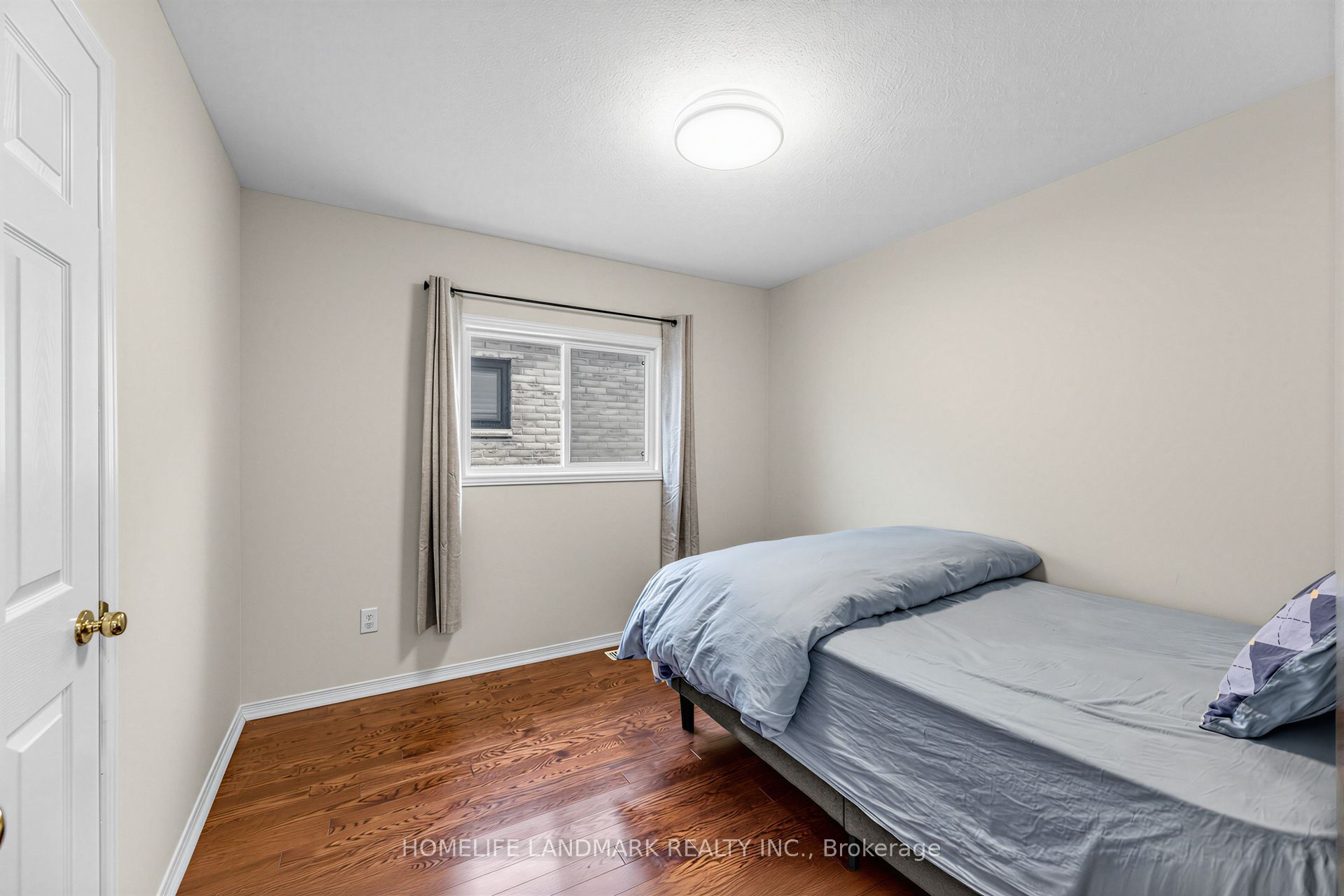 86 Laurier Avenue Property Photo 31