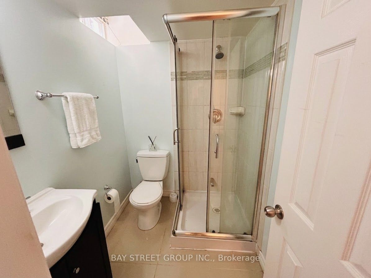 53 Tara Crescent Property Photo 12