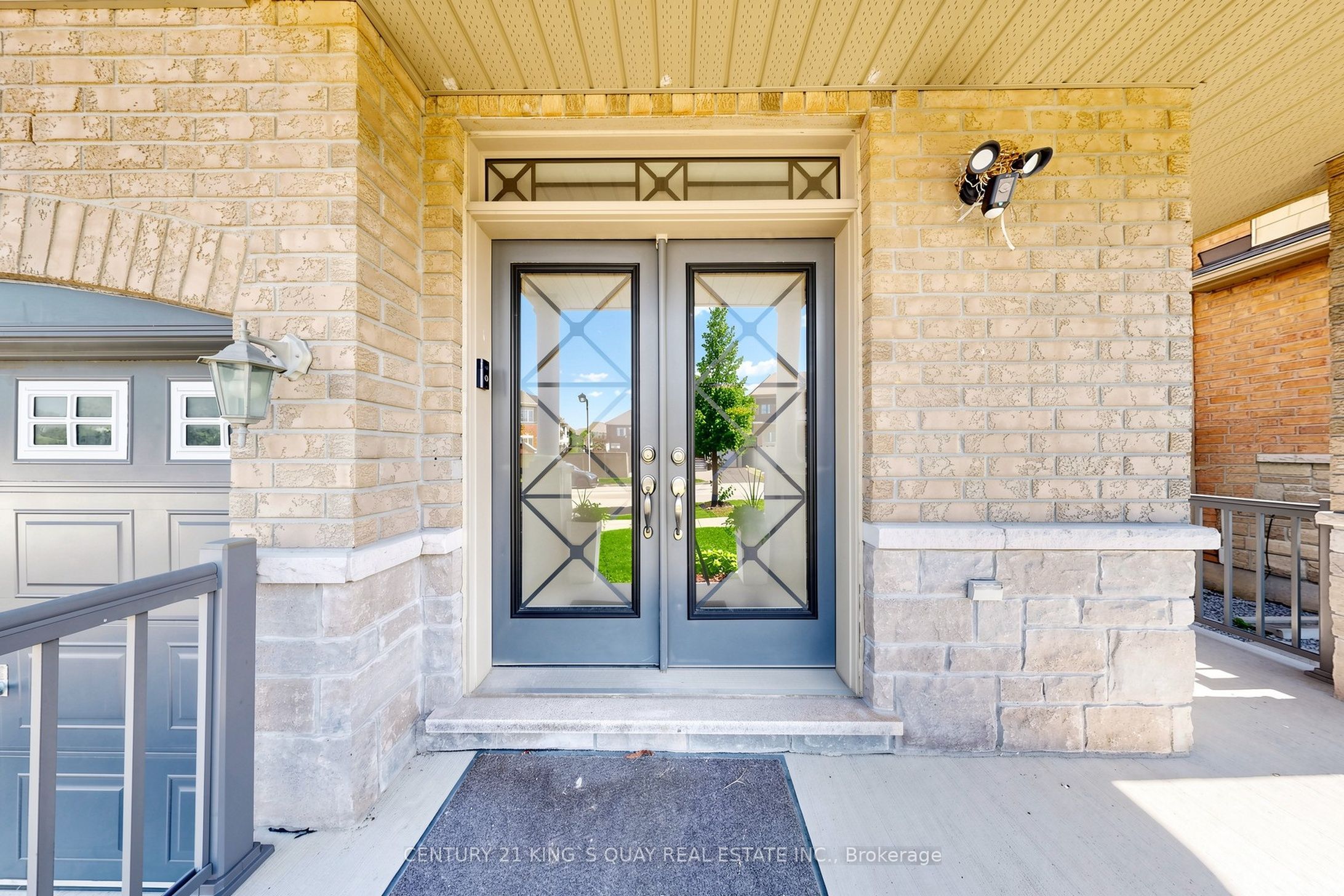 44 Dame Gruev Drive Property Photo 2
