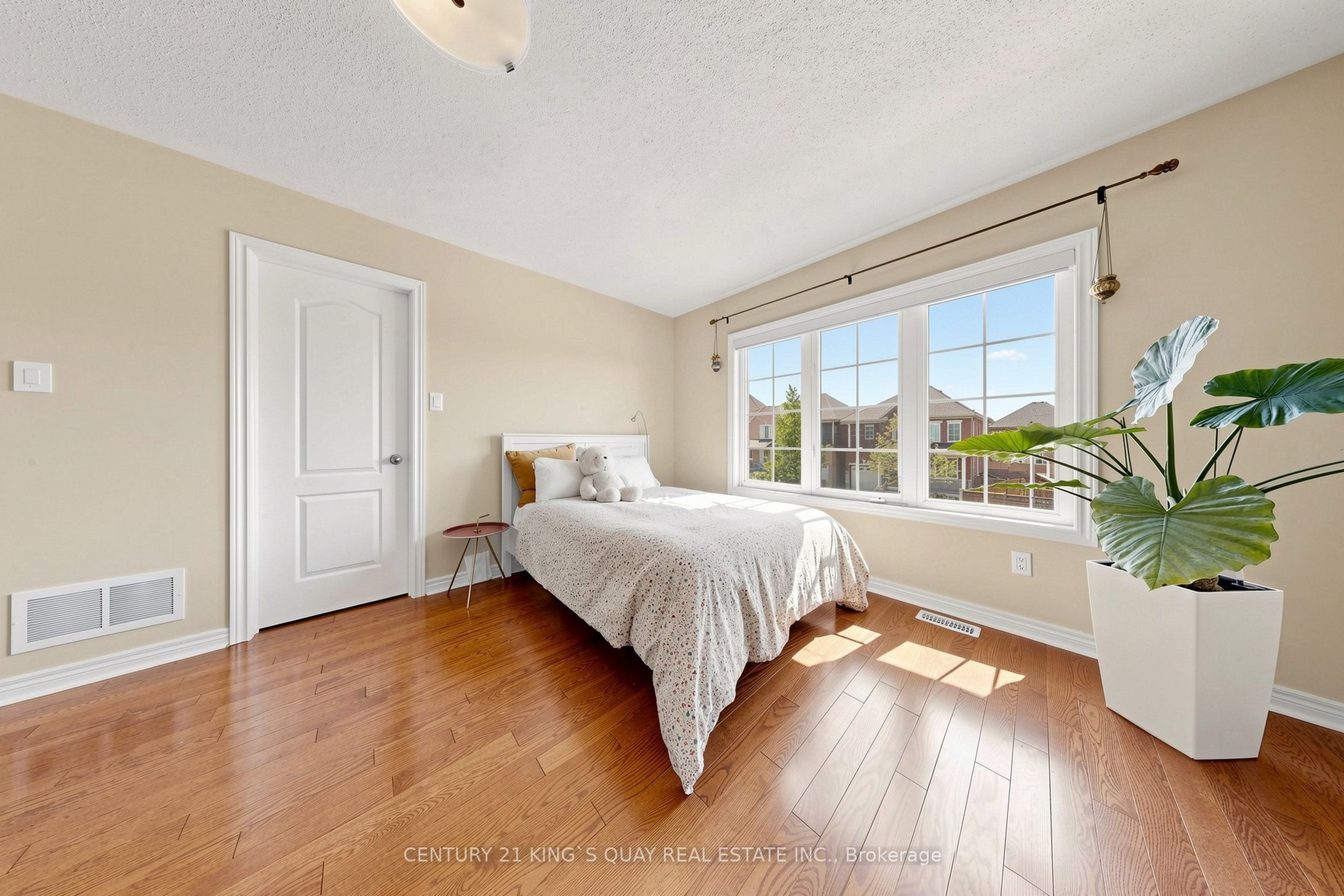 44 Dame Gruev Drive Property Photo 26