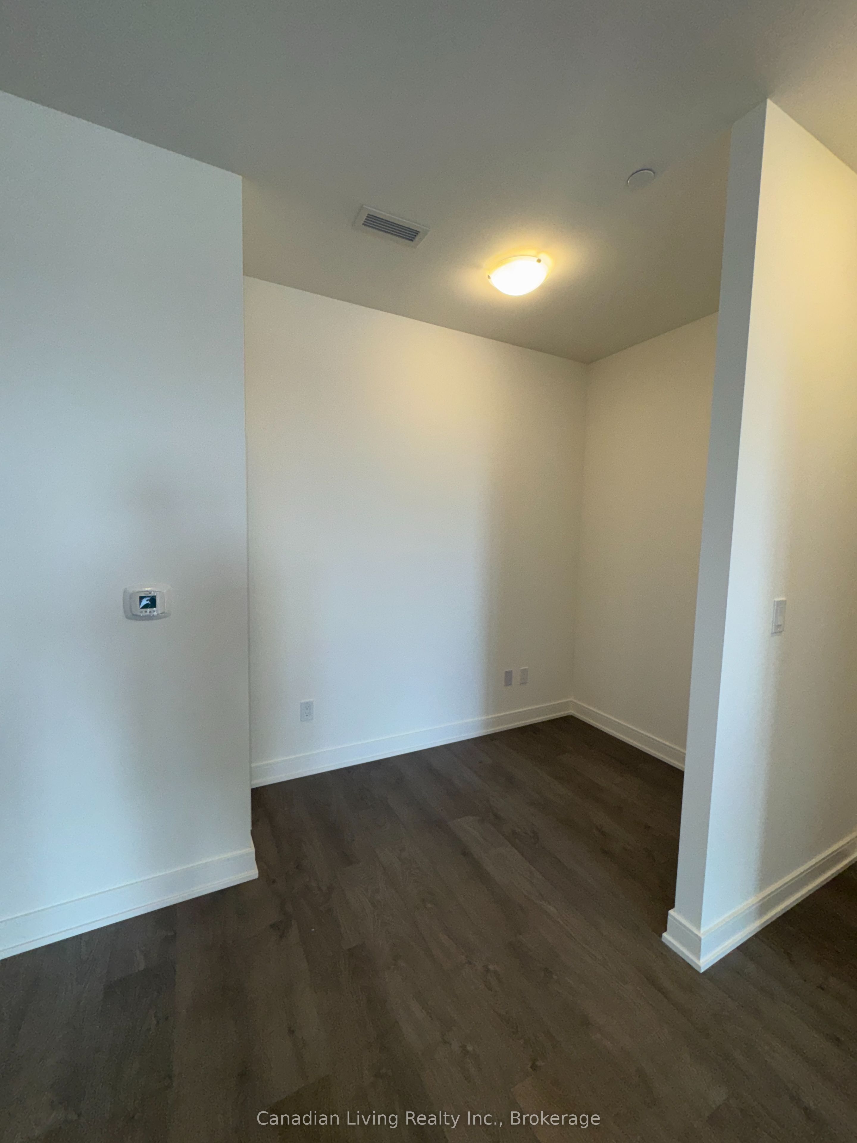 705 Davis Drive W 1401 Property Photo 13