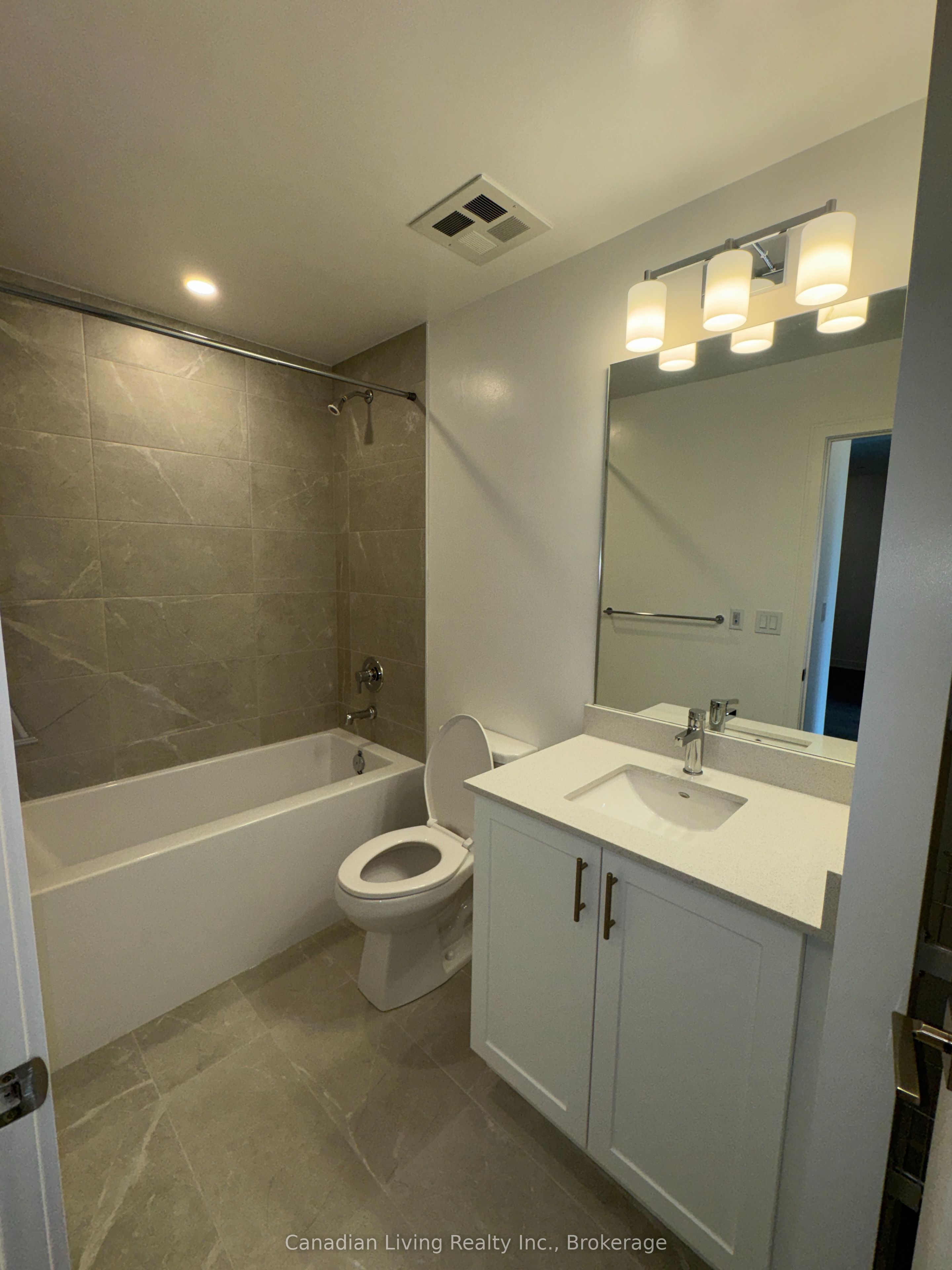705 Davis Drive W 1401 Property Photo 16