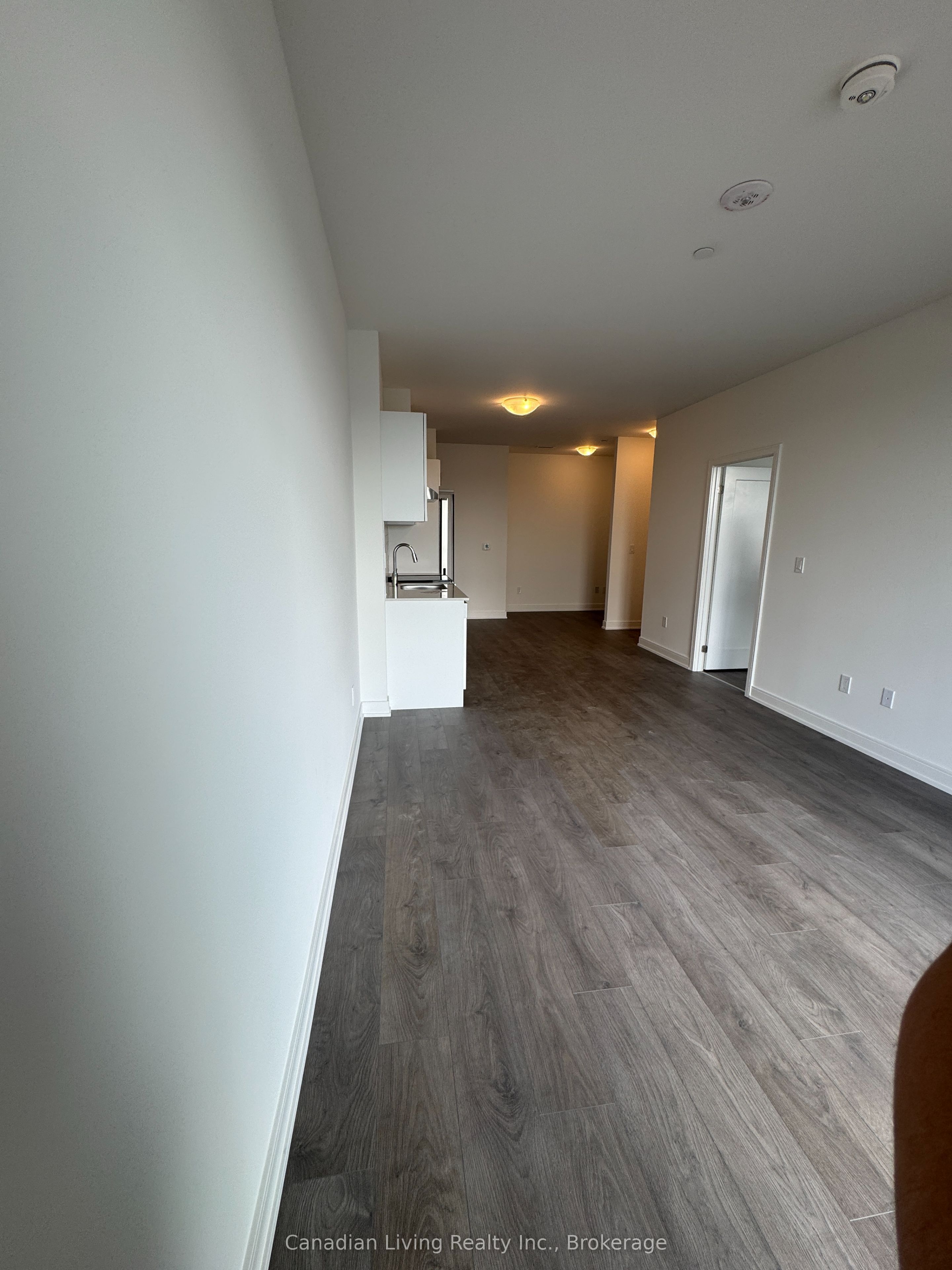 705 Davis Drive W 1401 Property Photo 23
