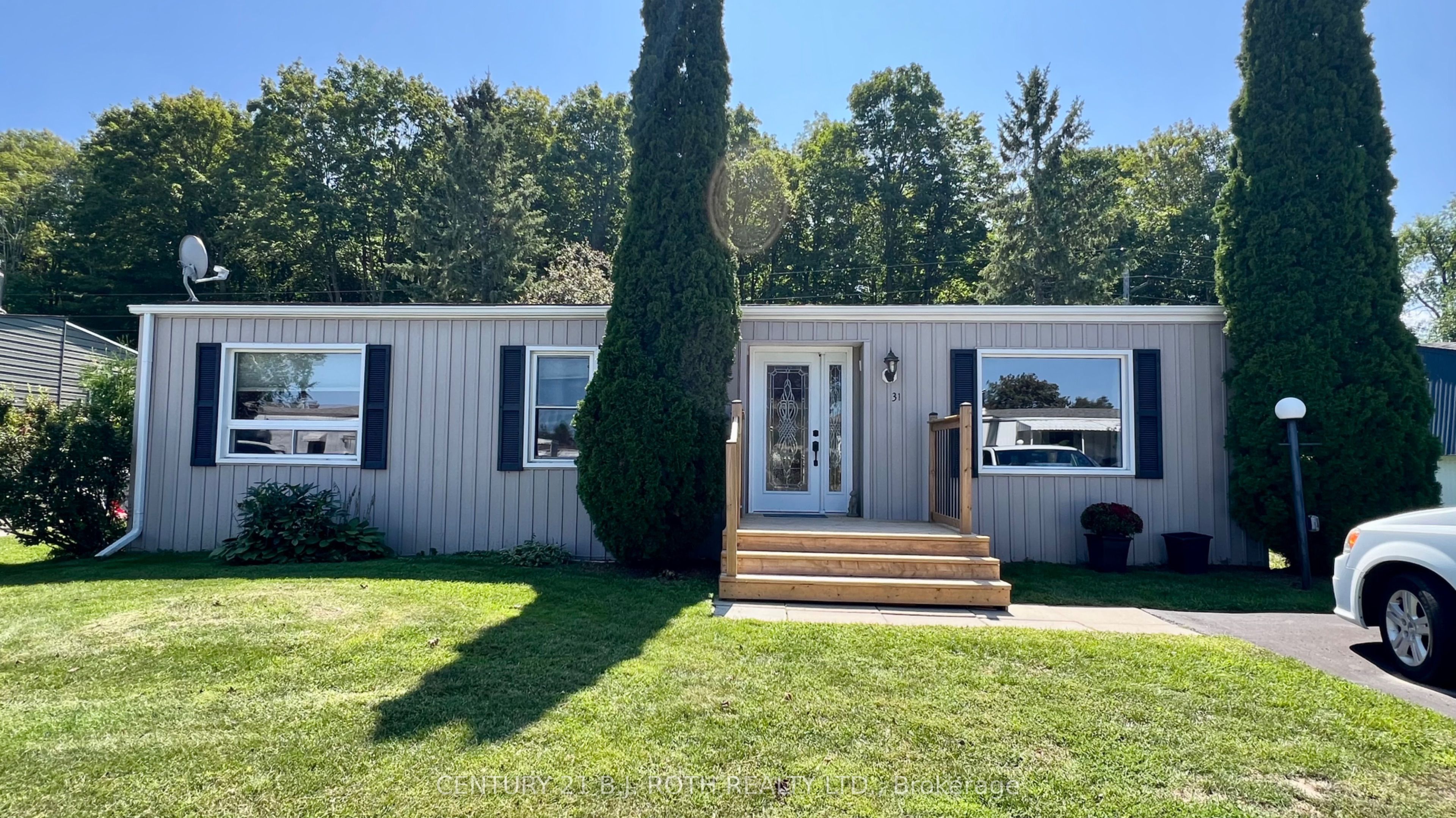 31 Corner Brook Trail Property Photo 1