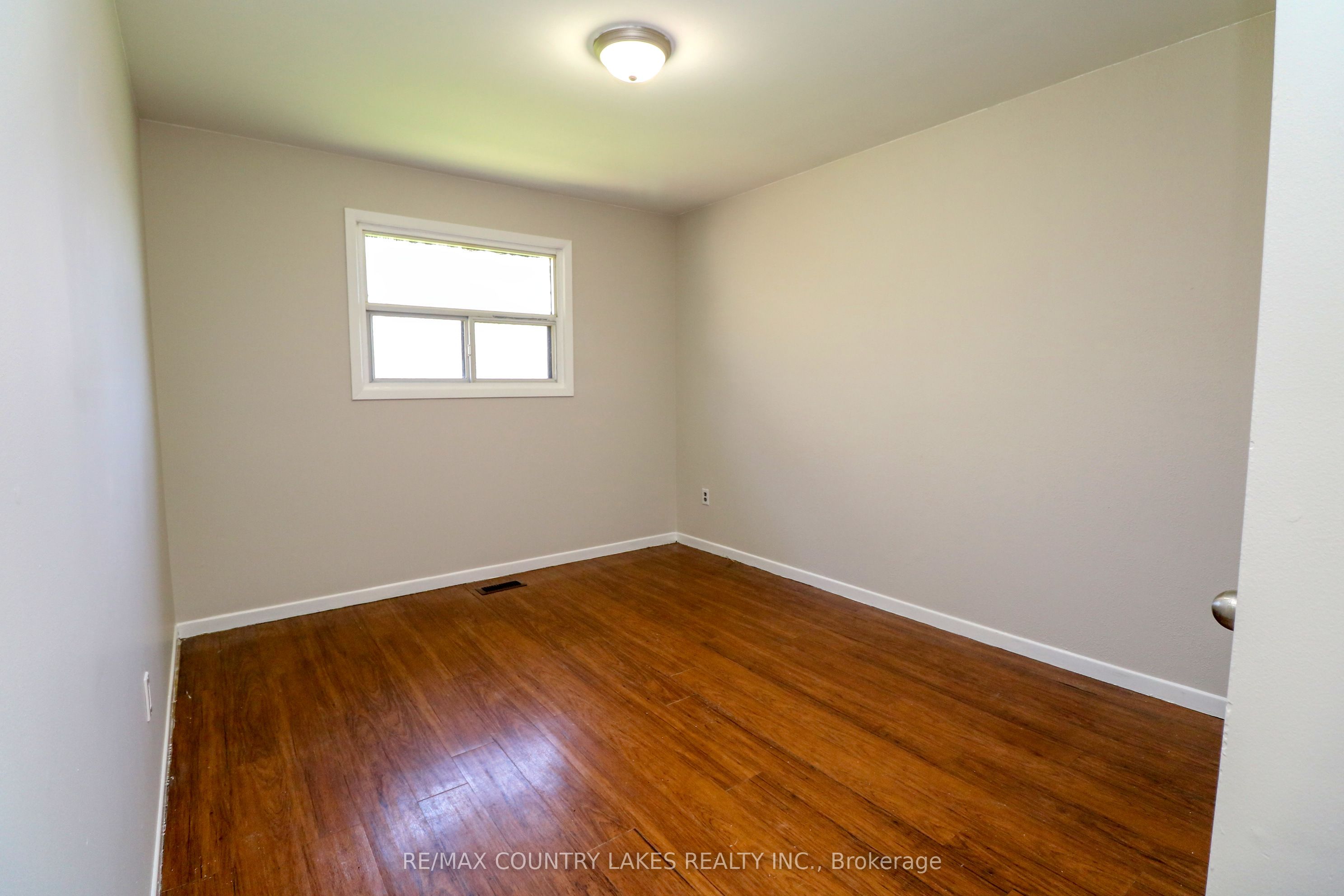 25035/7 Maple Beach Road Property Photo 13